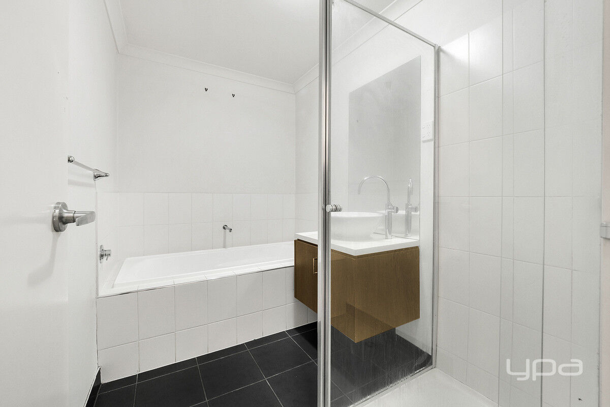 3 53-61 RIPPLESIDE TERRACE, TARNEIT VIC 3029 - Image 10