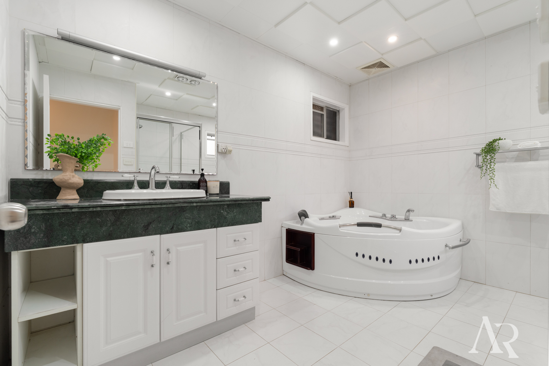 22 VALLEY ROAD, Padstow Heights NSW 2211 - Image 8