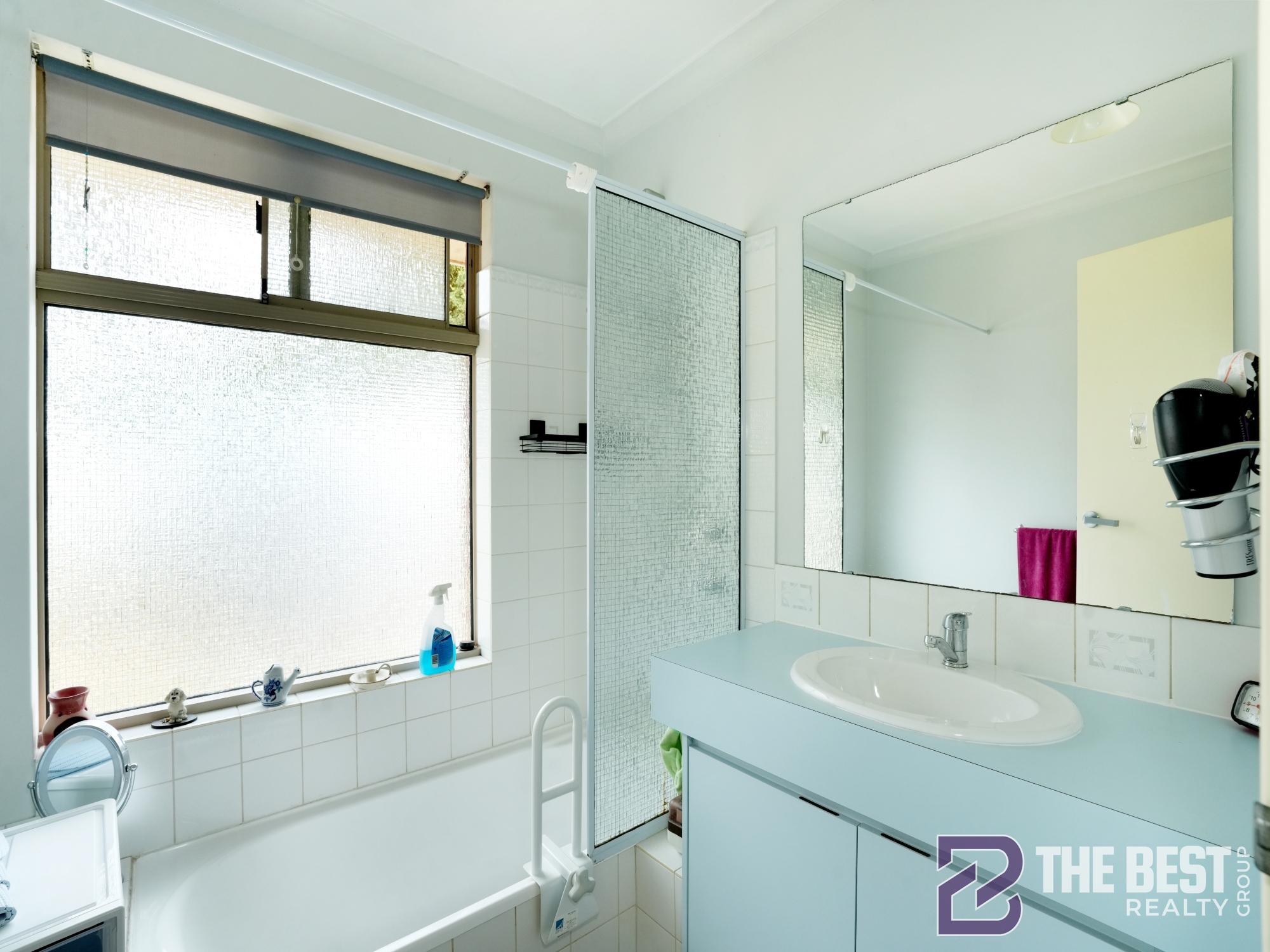 4-bedroom house at 16 PARKWAY GARDENS, Parmelia WA 6167, Kwinana, Western Australia