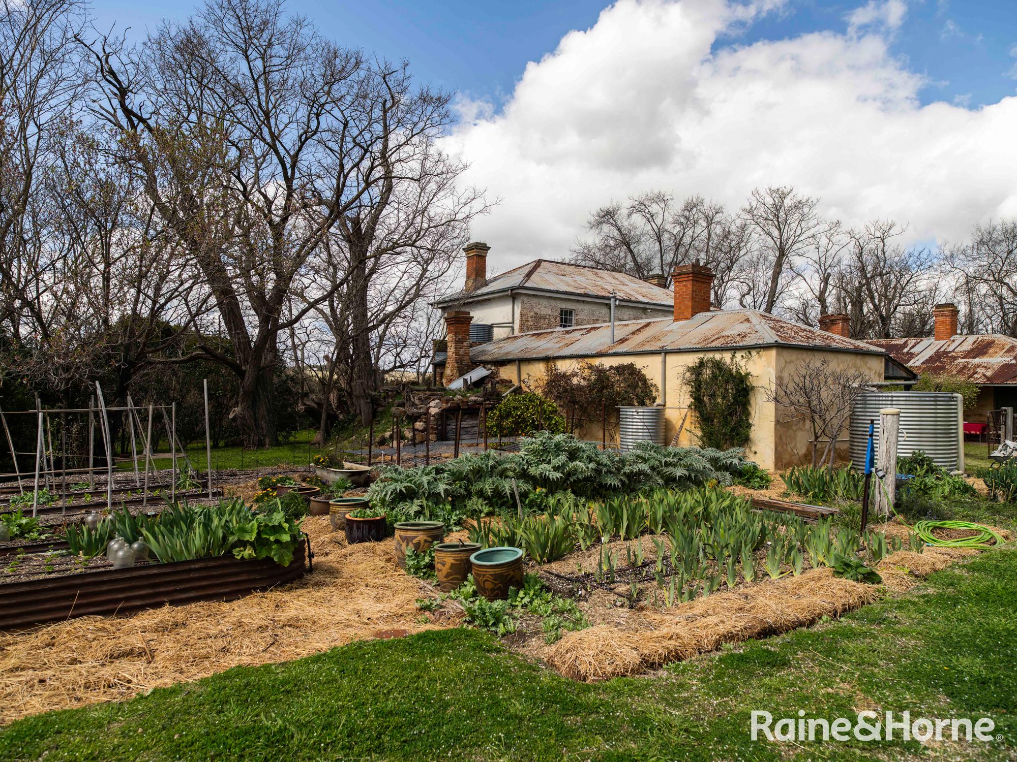 6-bedroom house at 720 Vale Road, Orton Park, NSW 2795, Bathurst, New South Wales