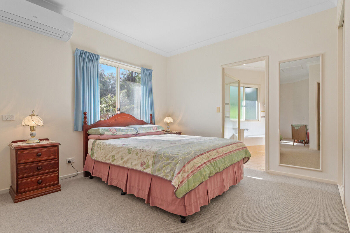 44 MONMOUTH COURT, Jimboomba QLD 4280 - Image 10