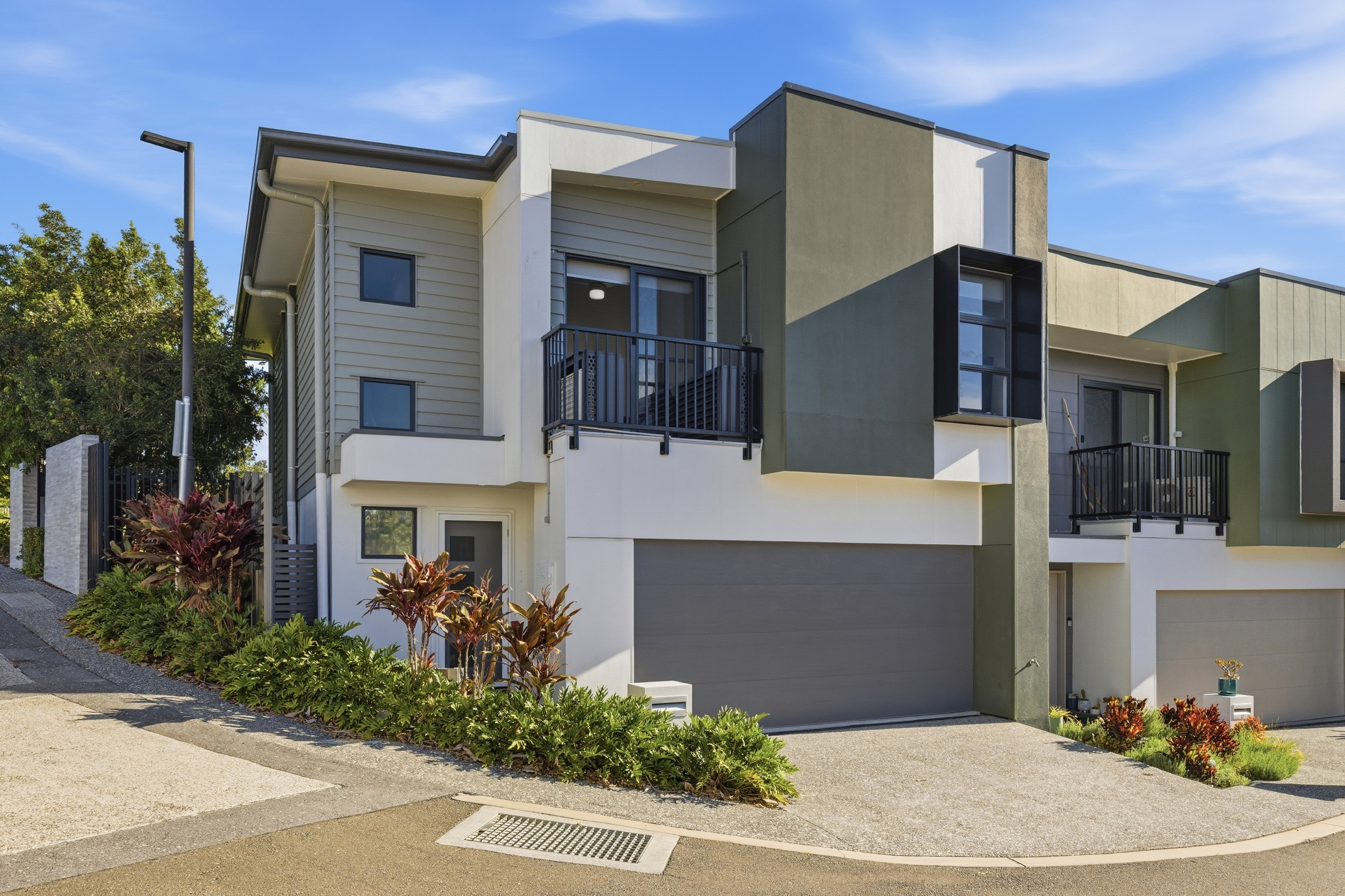 20/21 Lorisch Way, Rochedale, Qld, 4123 - Image 1