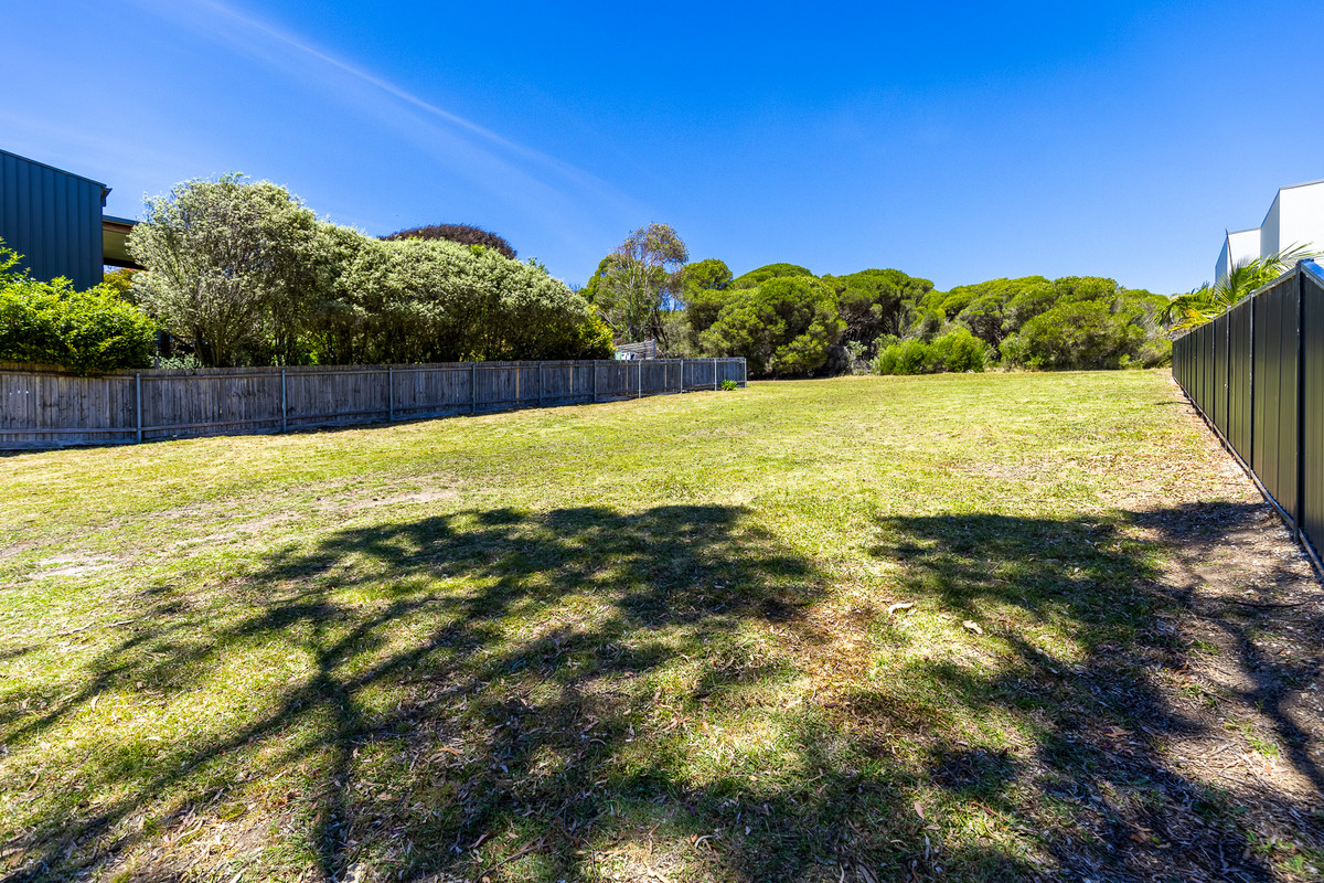 28 Bournda Circuit, Tura Beach, Nsw, 2548 - Image 2