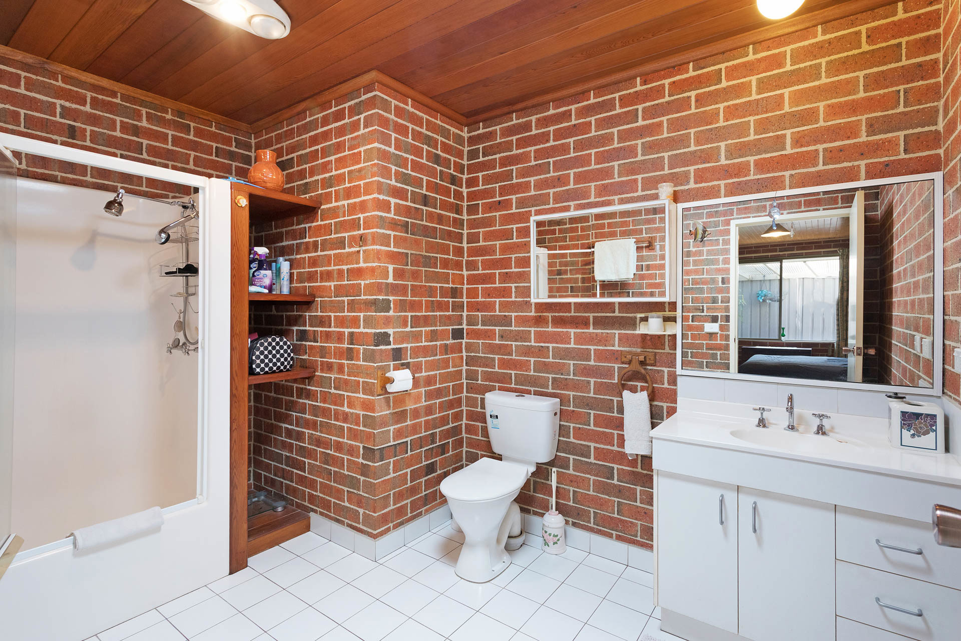 50 GOLF CIRCUIT, Tura Beach NSW 2548 - Image 4