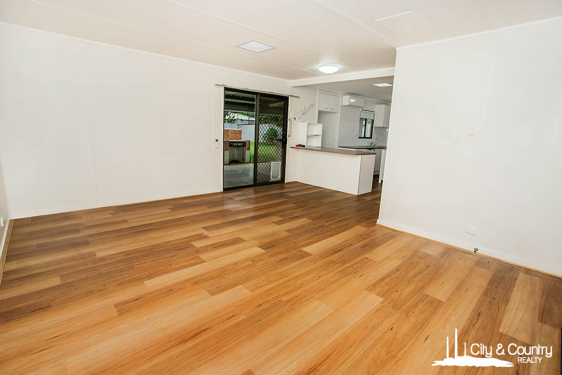 28 Hinkler Crescent, Sunset, QLD 4825 - Image 2