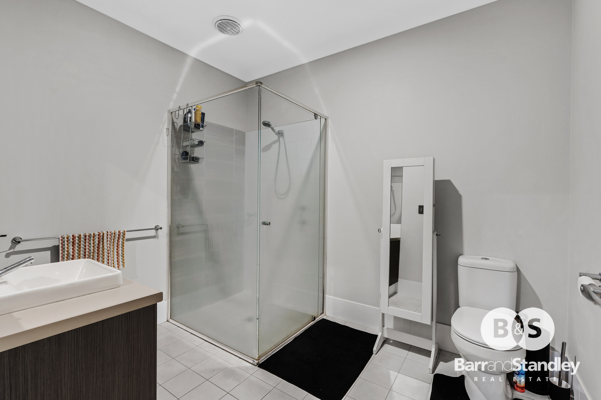 3-bedroom unit at 15A CONSTELLATION DRIVE, Australind WA 6233, Harvey, Western Australia