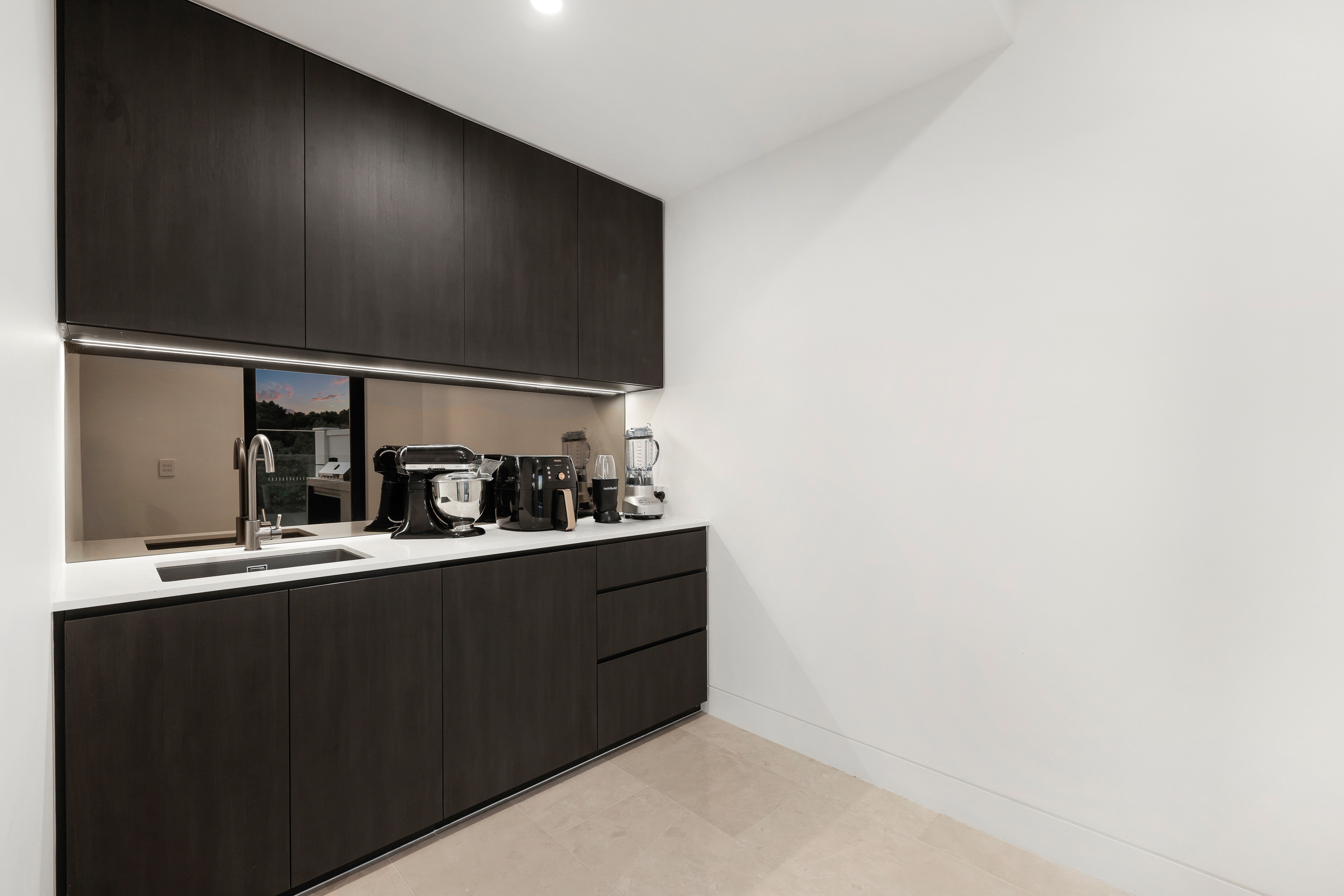 5-bedroom house at 25 The Boulevarde, Benowa, Qld, 4217, Gold Coast, Queensland