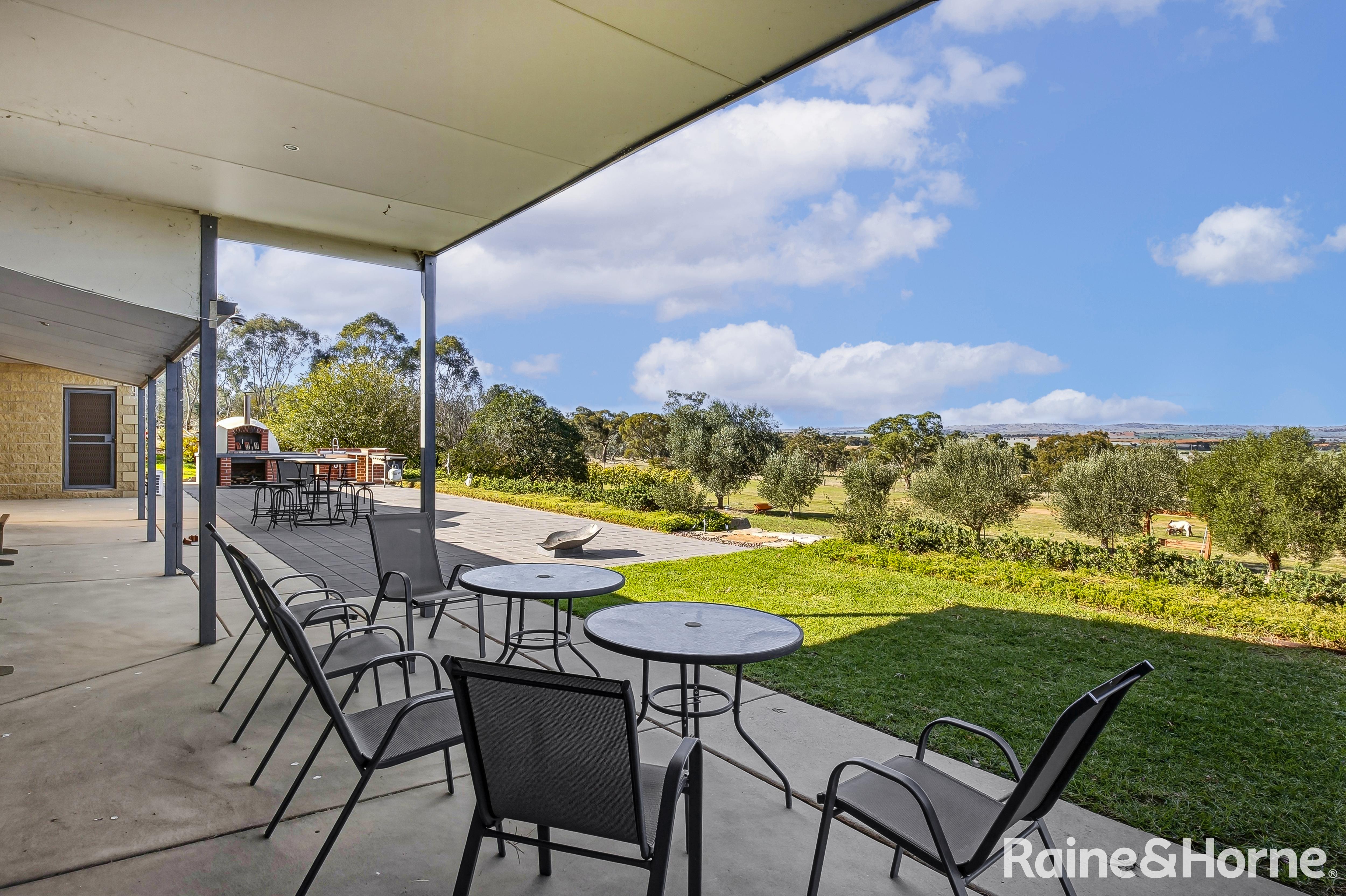 5-bedroom house at 21 Brucedale Drive, Brucedale, NSW 2650, Wagga Wagga, New South Wales