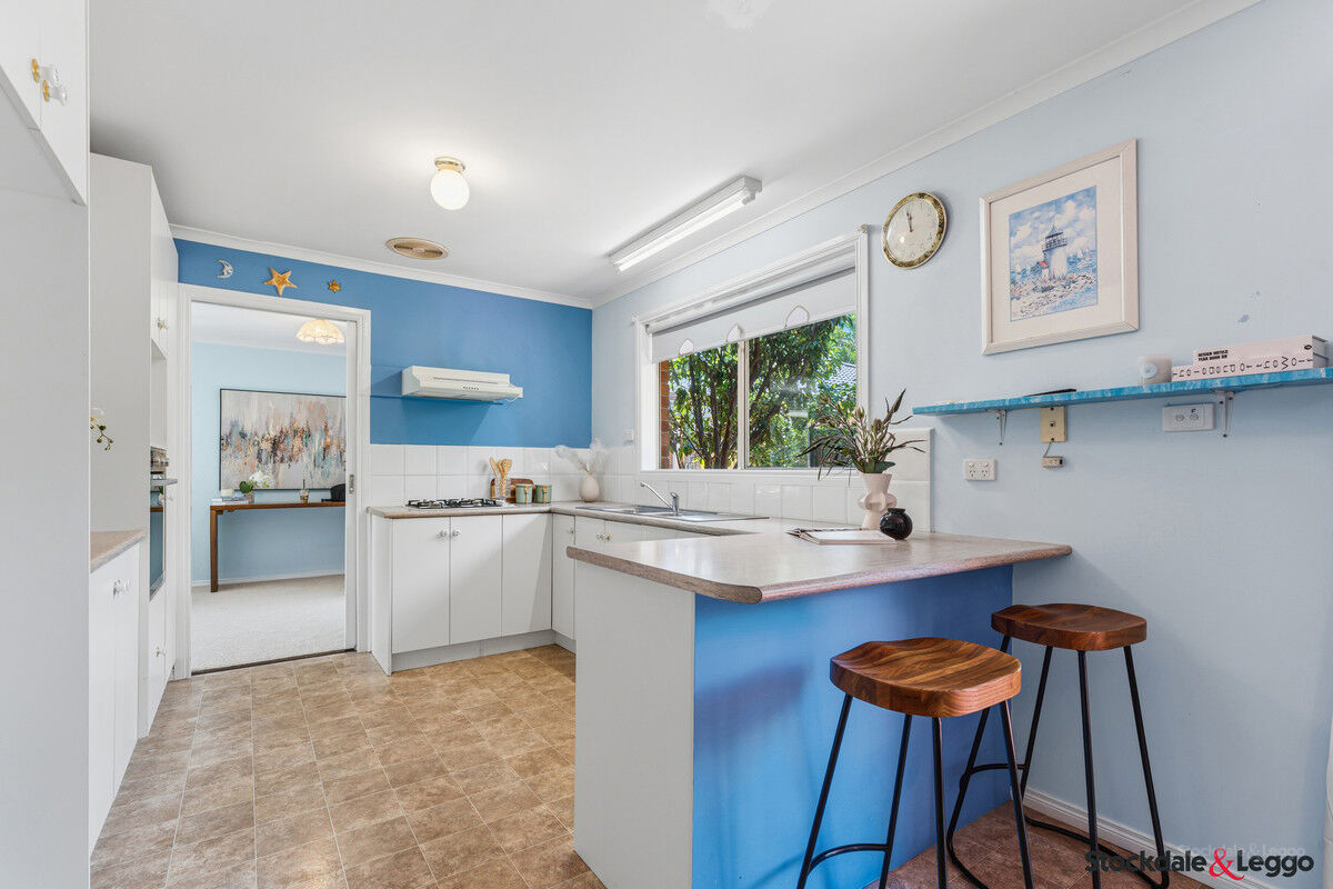 2 10 JAMIESON COURT, PAKENHAM VIC 3810 - Image 7