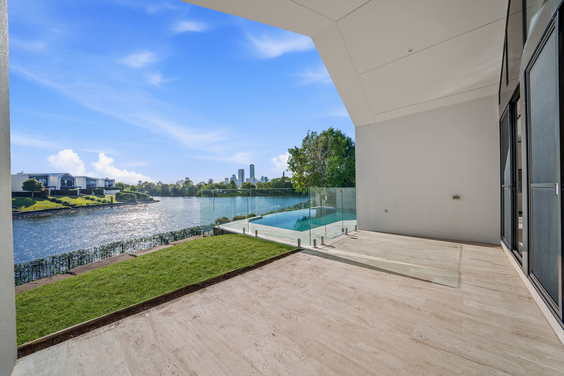 10 Sanctuary Court, Mermaid Waters, Qld, 4218 - Image 10