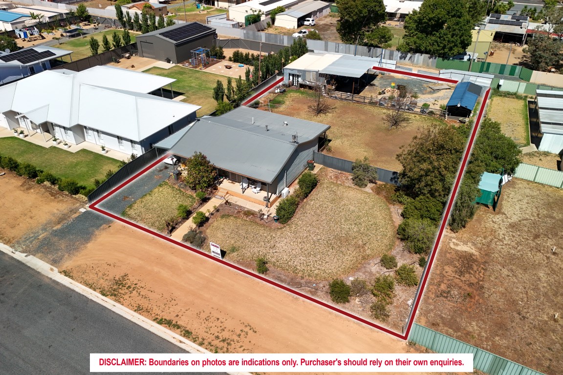 184 CAMP STREET, Temora NSW 2666 - Image 1