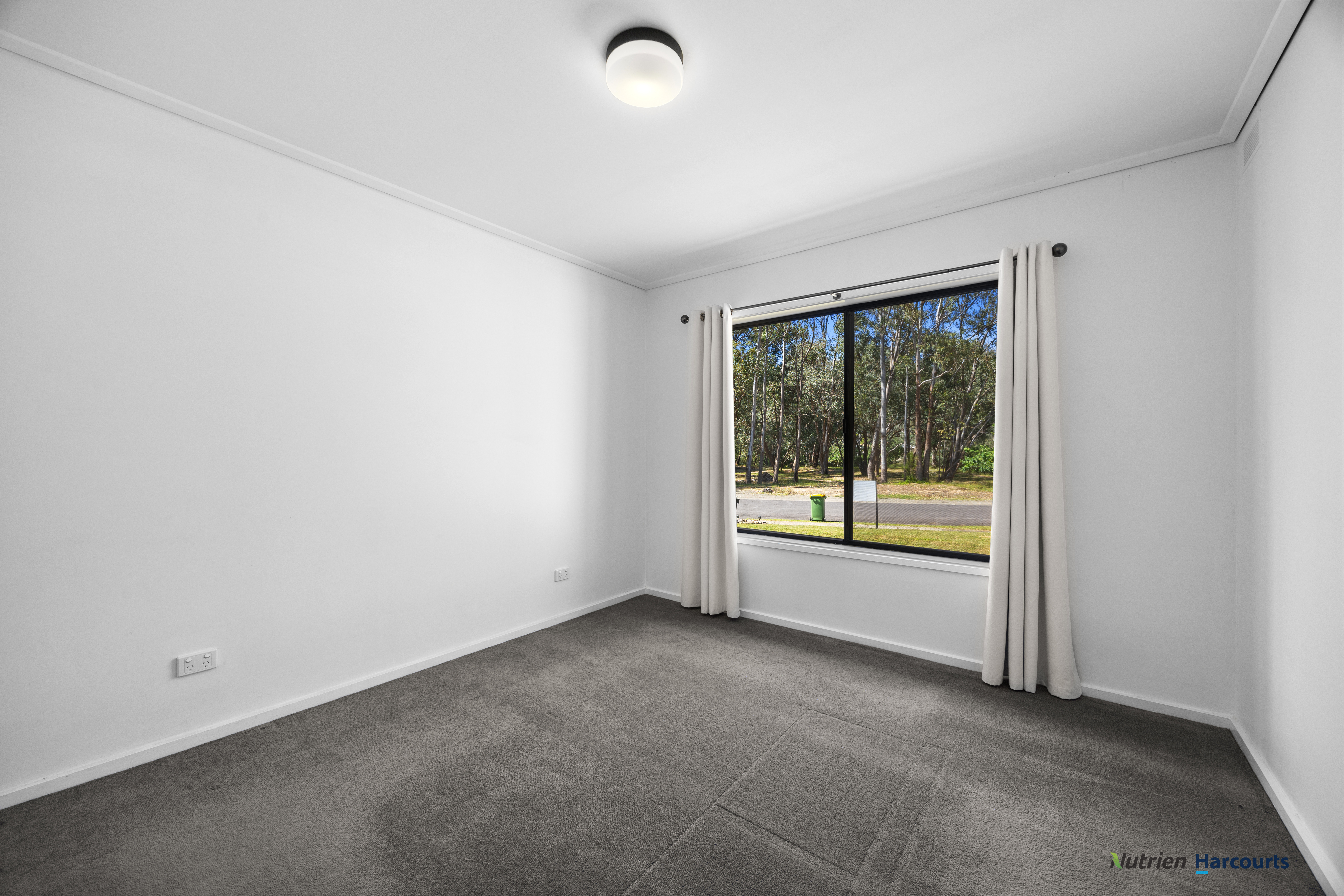 2-bedroom unit at 2/24 Park Ave North, Eildon, Vic, 3713, Murrindindi, Victoria