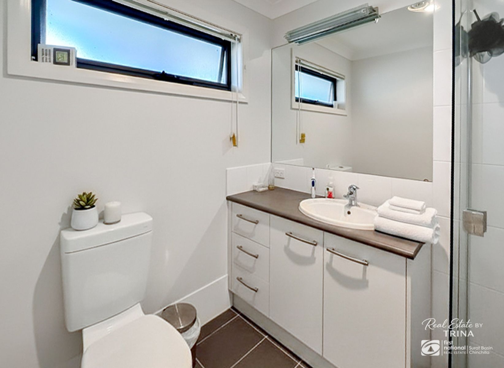 3-bedroom unit at 7-9E Gower Street, Chinchilla, Qld, 4413, Western Downs, Queensland