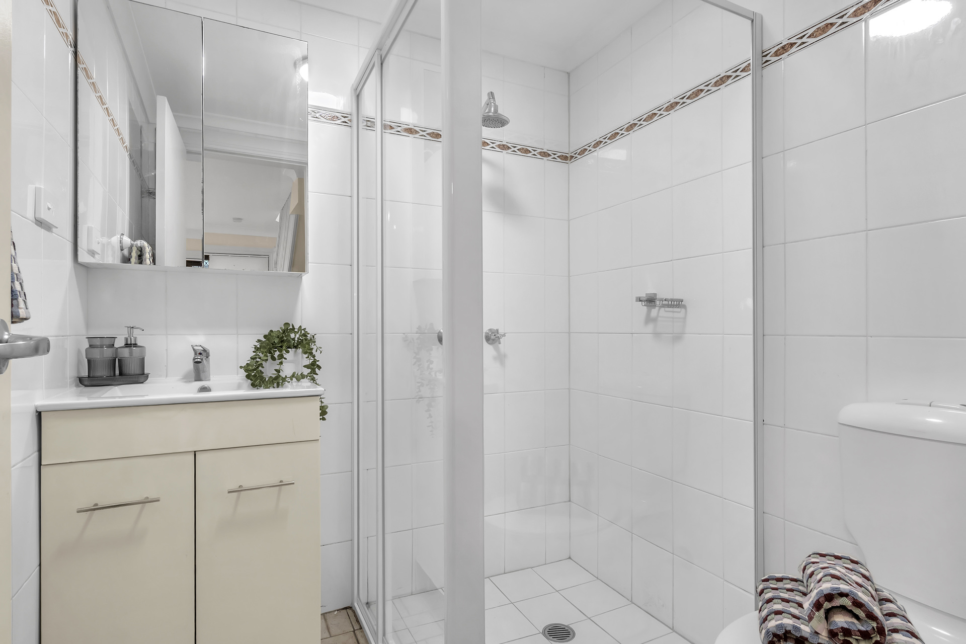 1 170 Wyndham Street, Alexandria NSW 2015 - Image 6