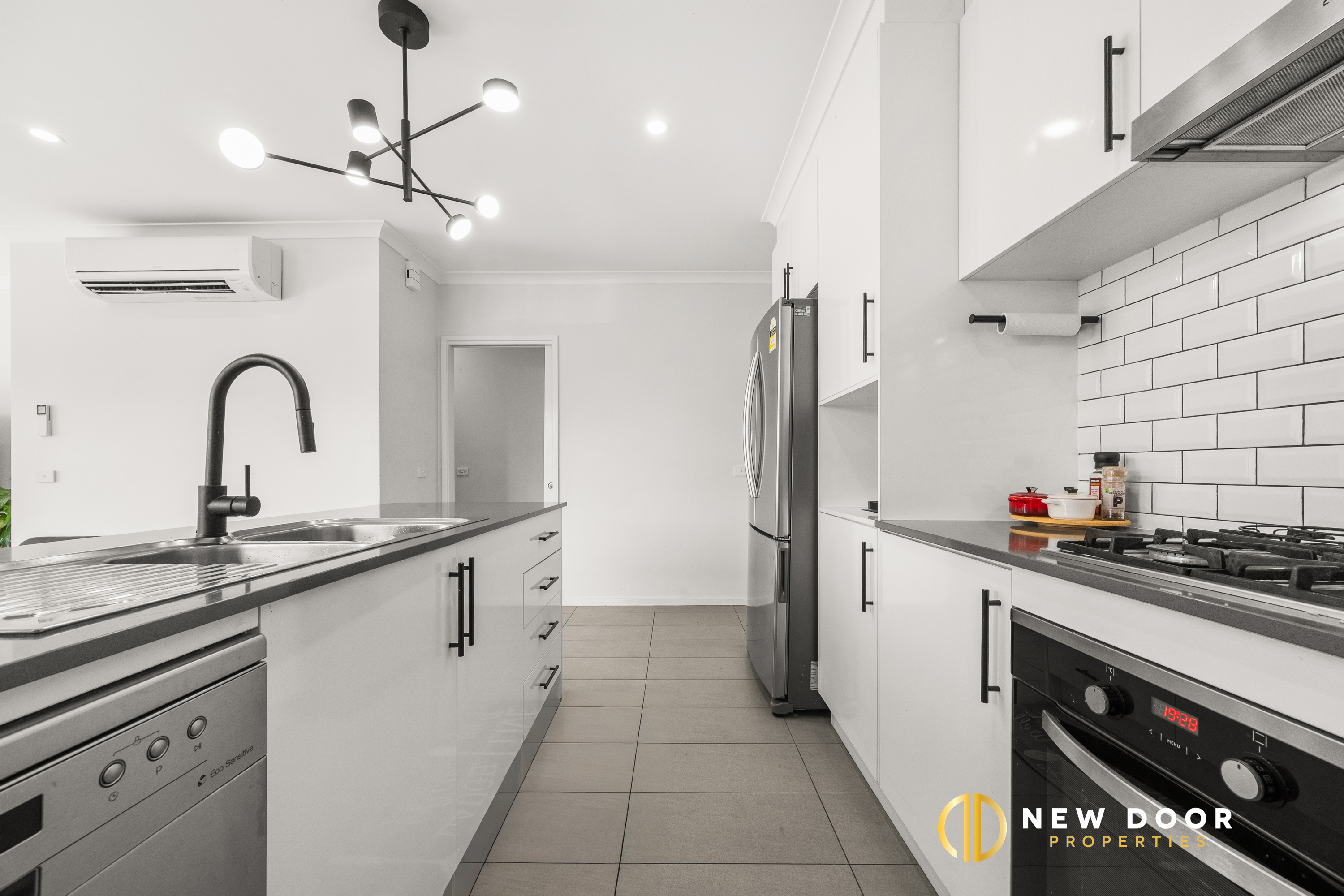 109 BERNARD HEINZE AVENUE, Moncrieff ACT 2914 - Image 7