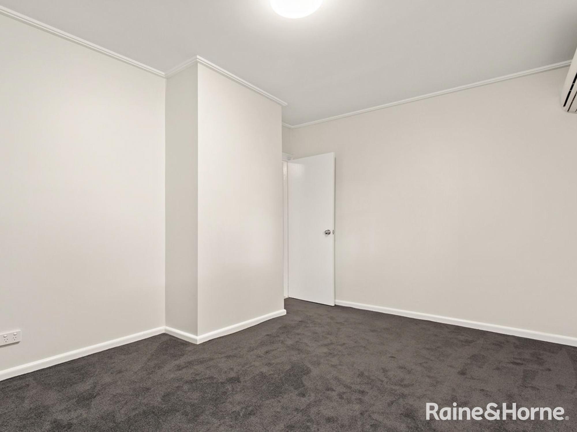 2-bedroom house at 135 Durham Street, Bathurst, NSW 2795, Bathurst, New South Wales