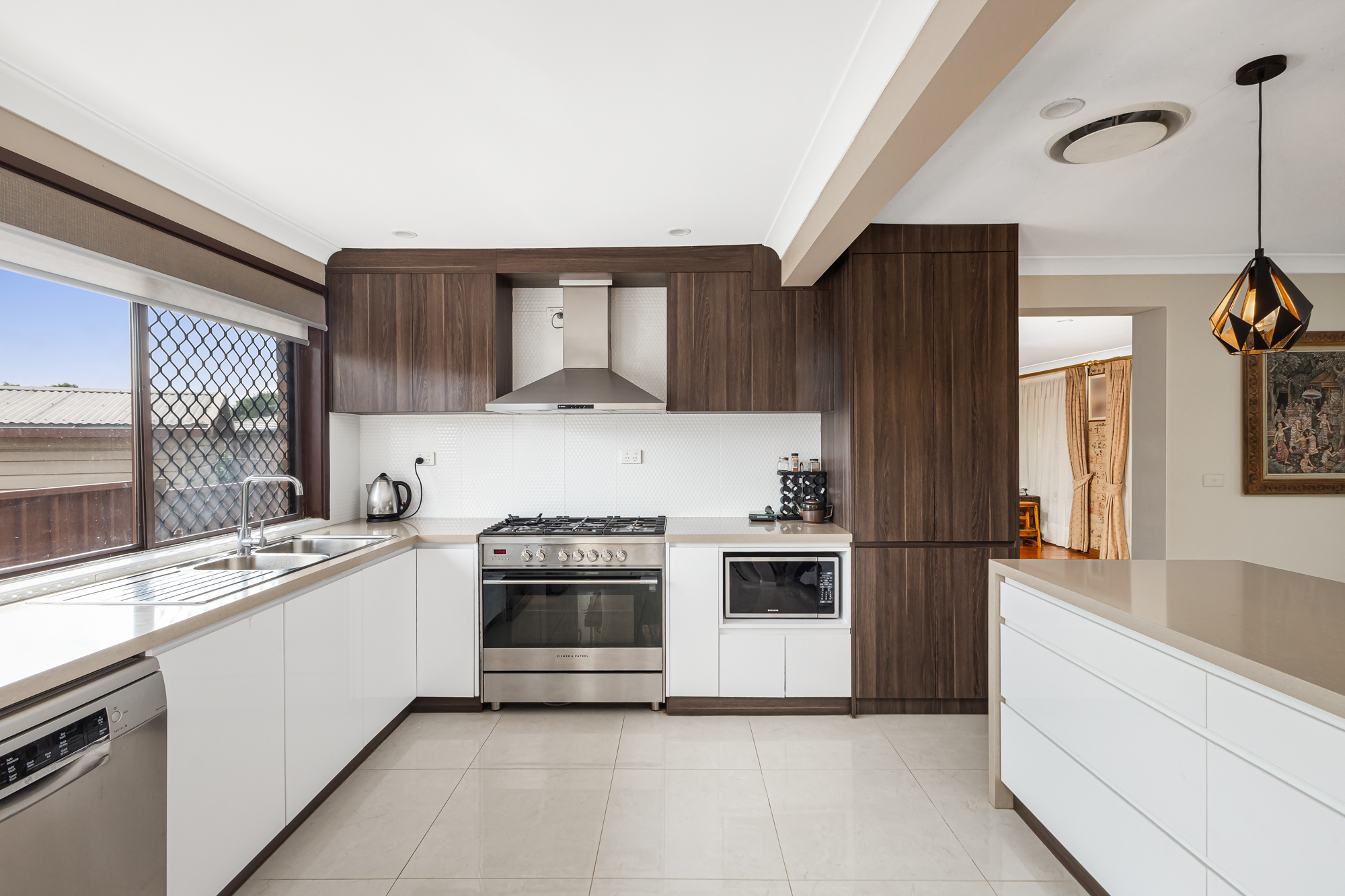 5 CROCUS PLACE, Quakers Hill NSW 2763 - Image 2