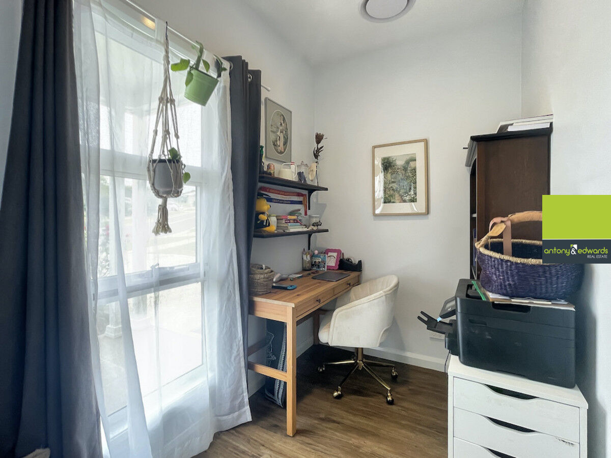 3-bedroom unit at 2 ASTON MARTIN DRIVE, Goulburn NSW 2580, Goulburn Mulwaree, New South Wales