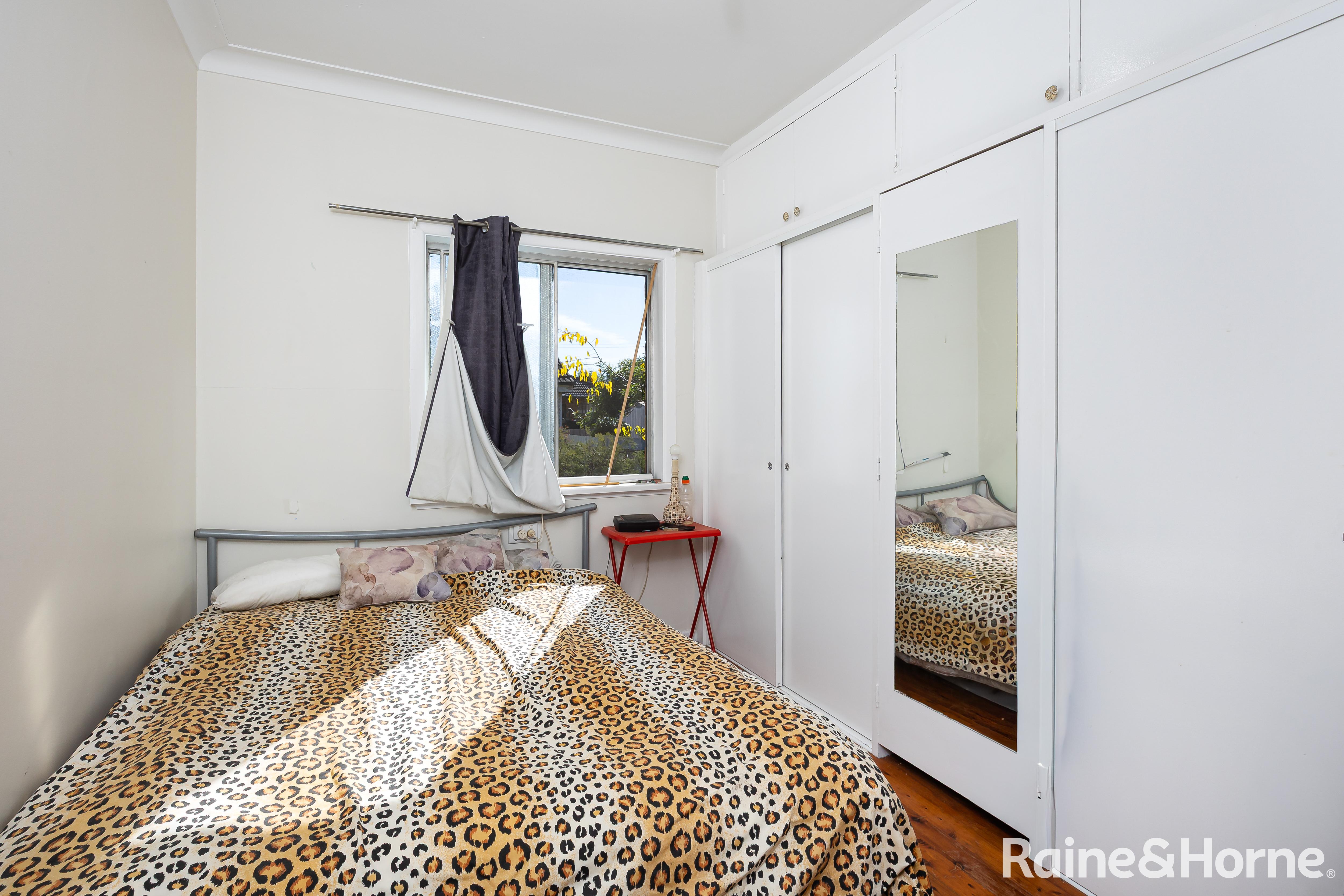 19 BRUCE STREET, Tolland NSW 2650 - Image 3
