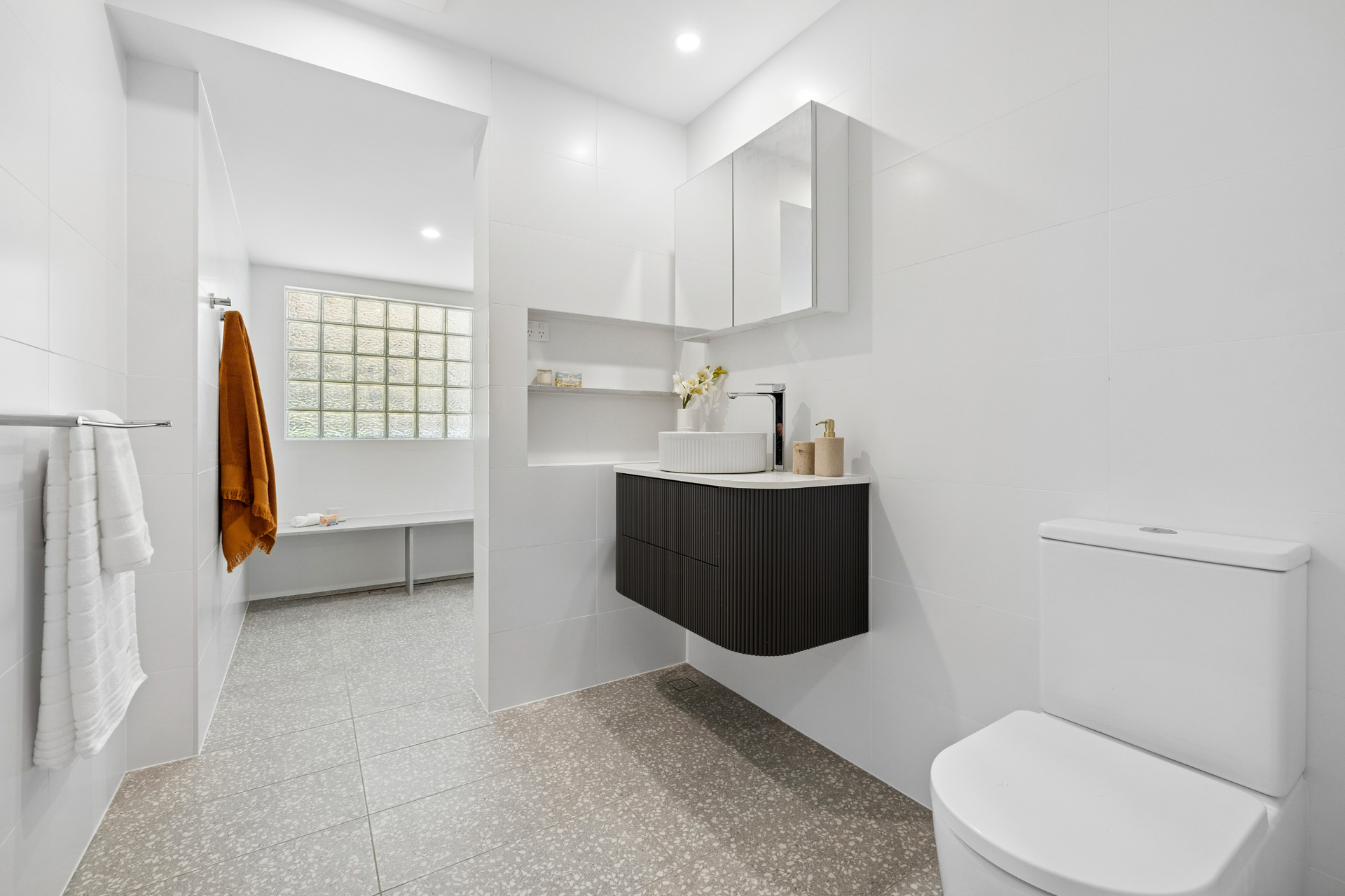 8 Dransfield Avenue, Mascot, NSW 2020 - Image 7