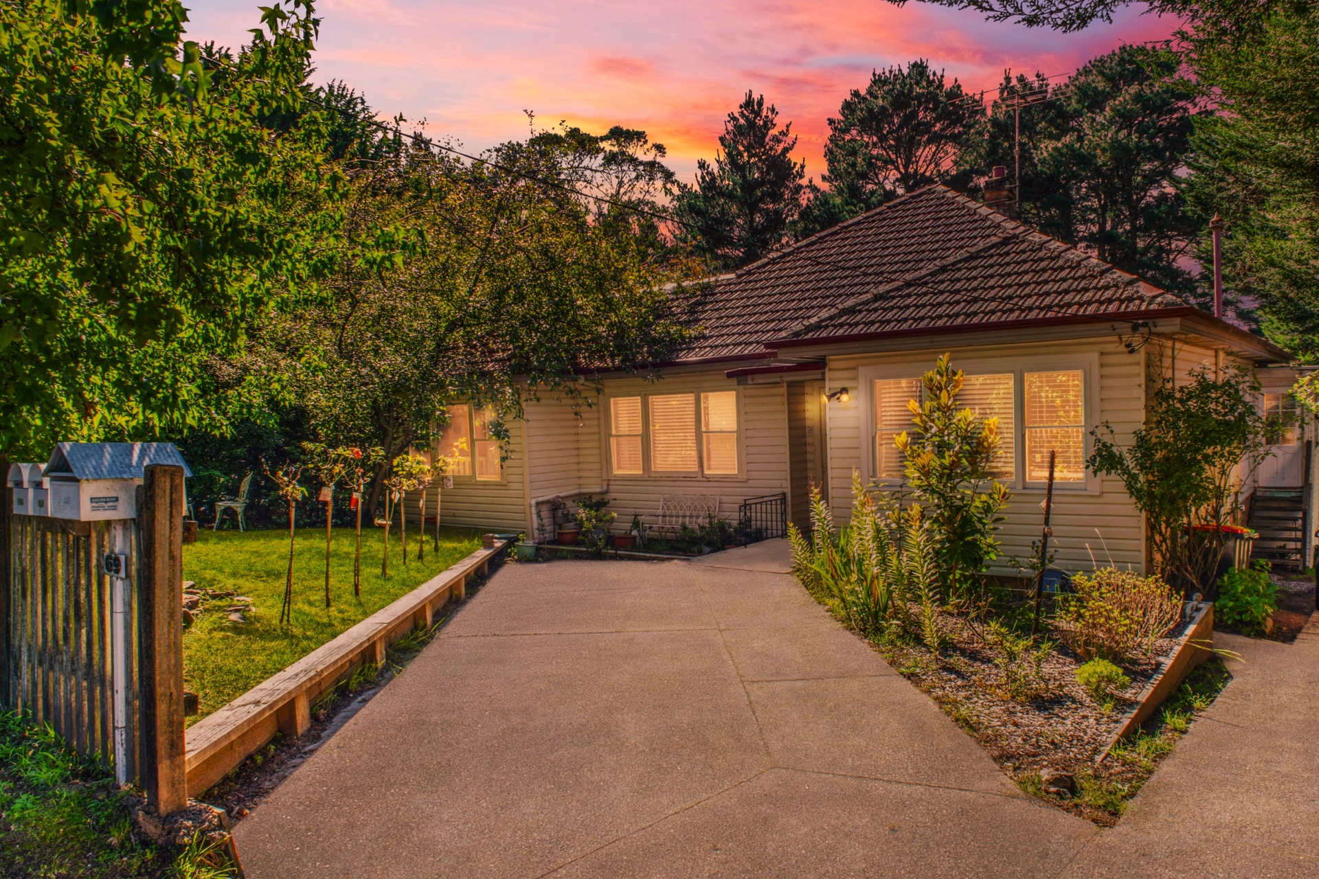 69 BARTON STREET, Katoomba NSW 2780 - Image 1