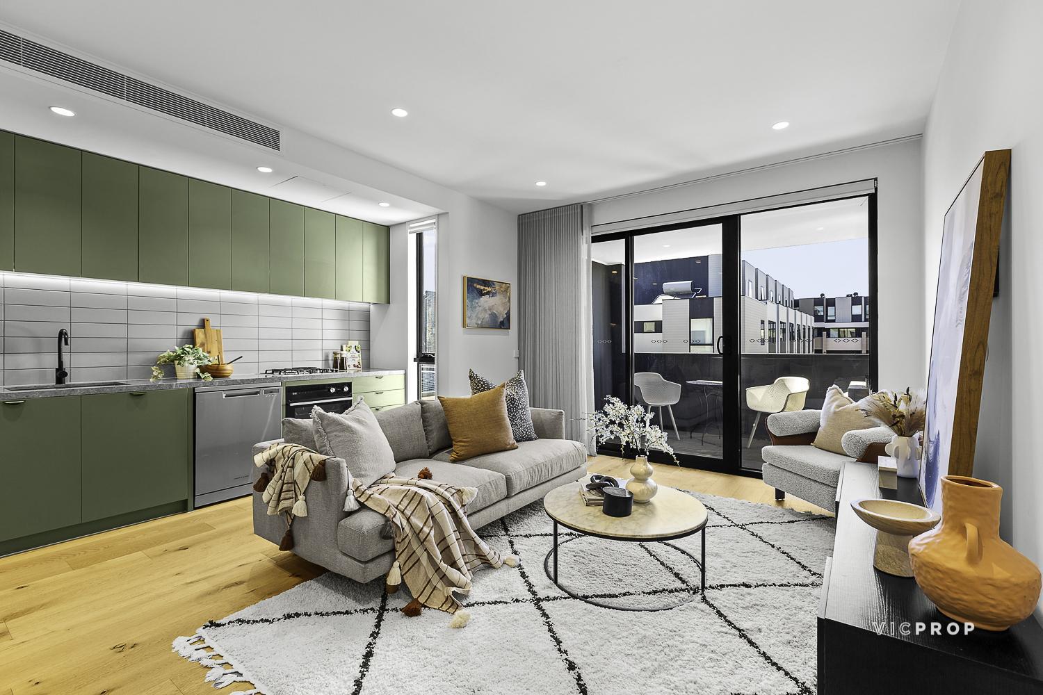 6 AMARA CIRCUIT, Oakleigh South VIC 3167 - Image 2