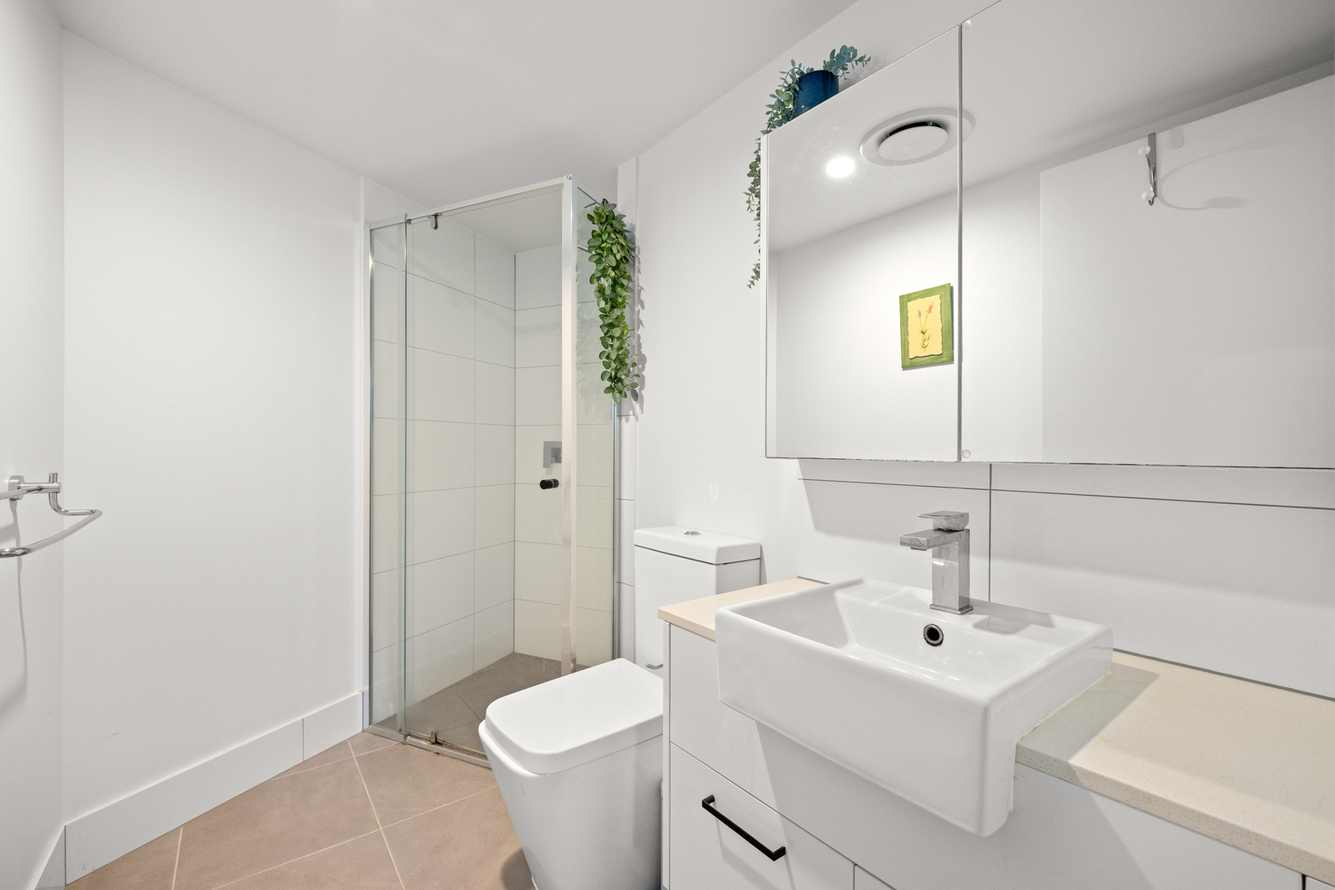 312 81 SUTTON STREET, REDCLIFFE QLD 4020 - Image 8