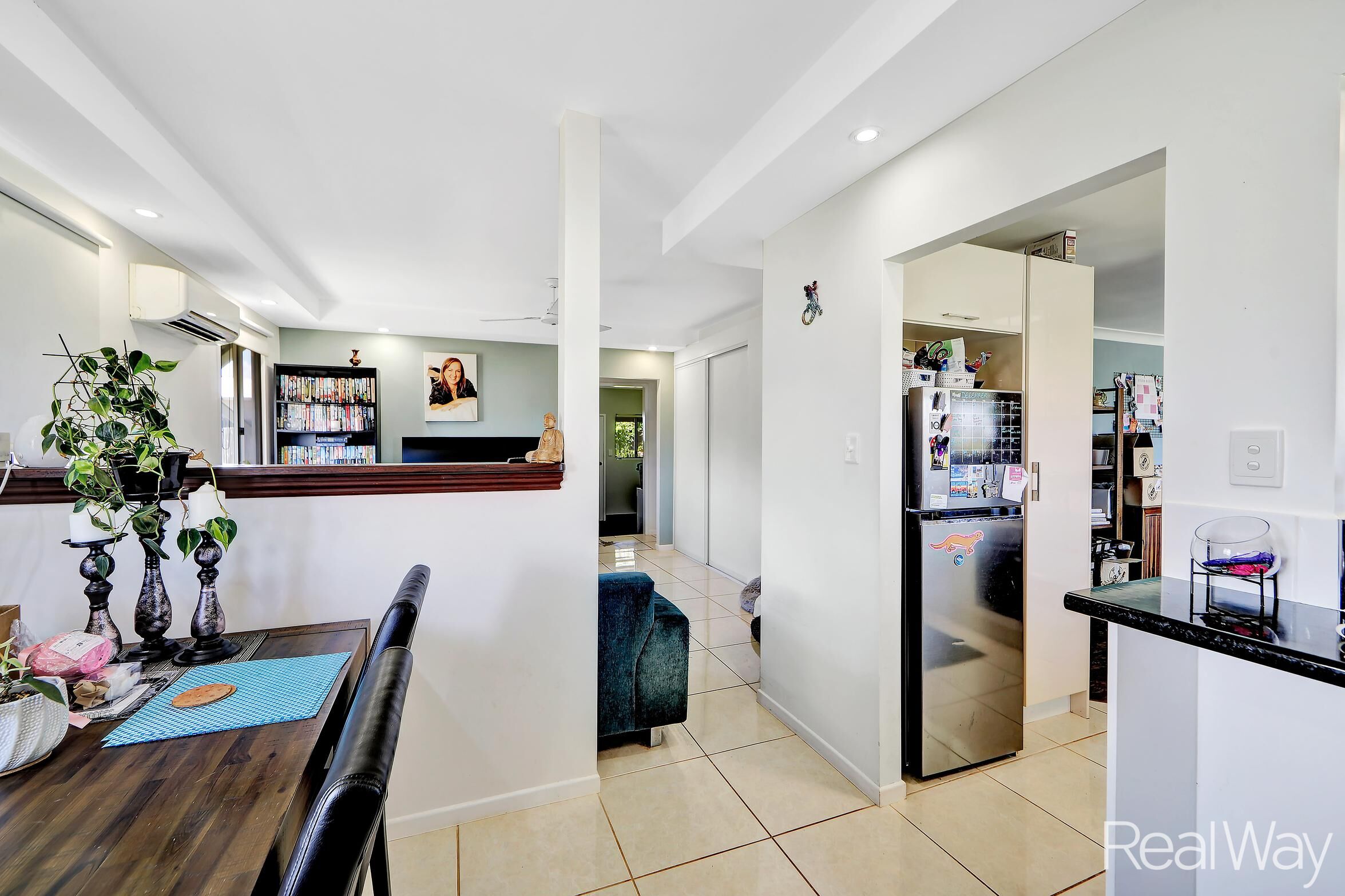 9 Bennett Street, Elliott Heads, QLD 4670 - Image 2