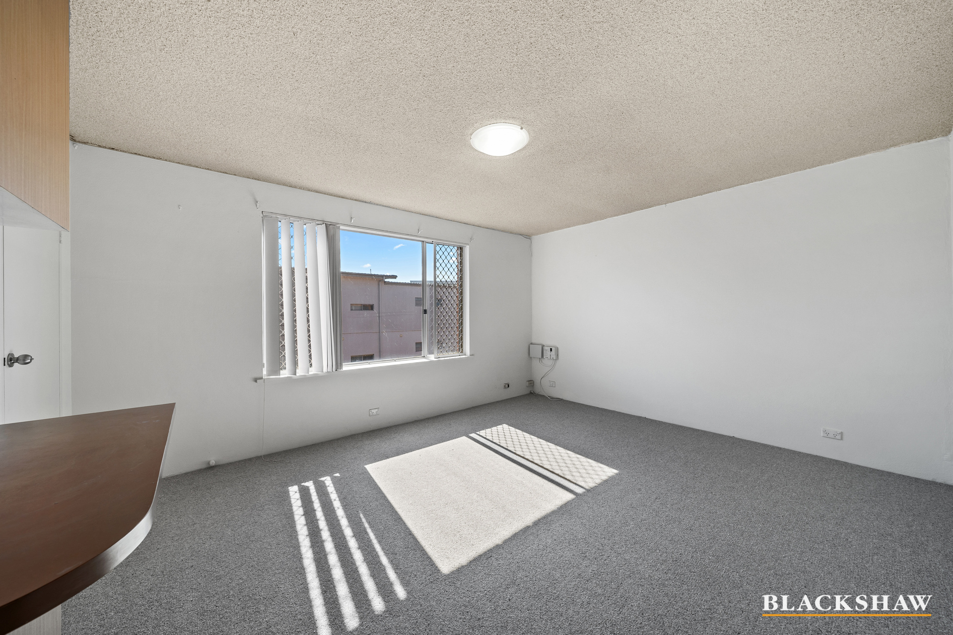 14 15 CREST ROAD, CRESTWOOD NSW 2620 - Image 4