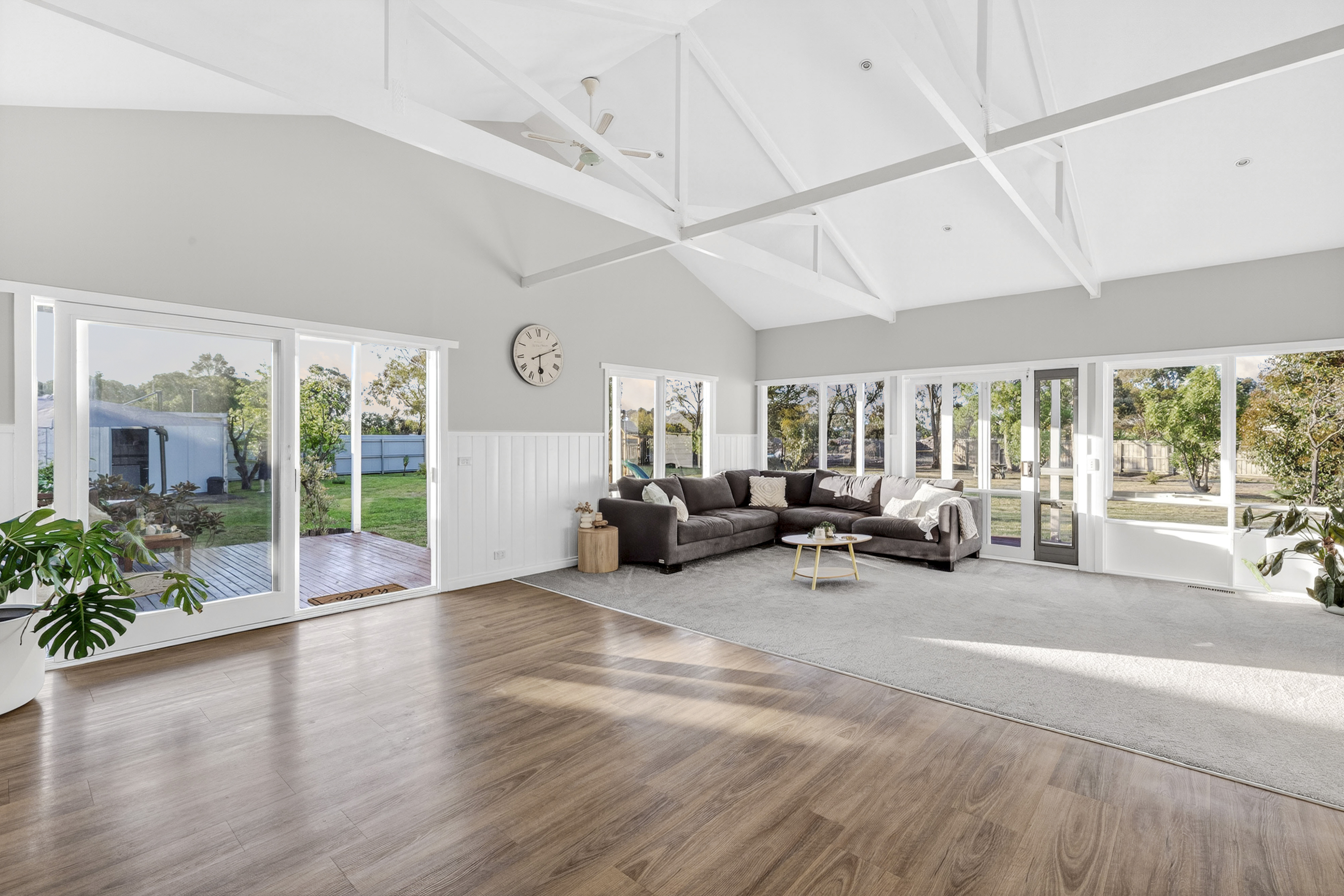 21-23 BARRABOOL CRESCENT, Leopold VIC 3224 - Image 4