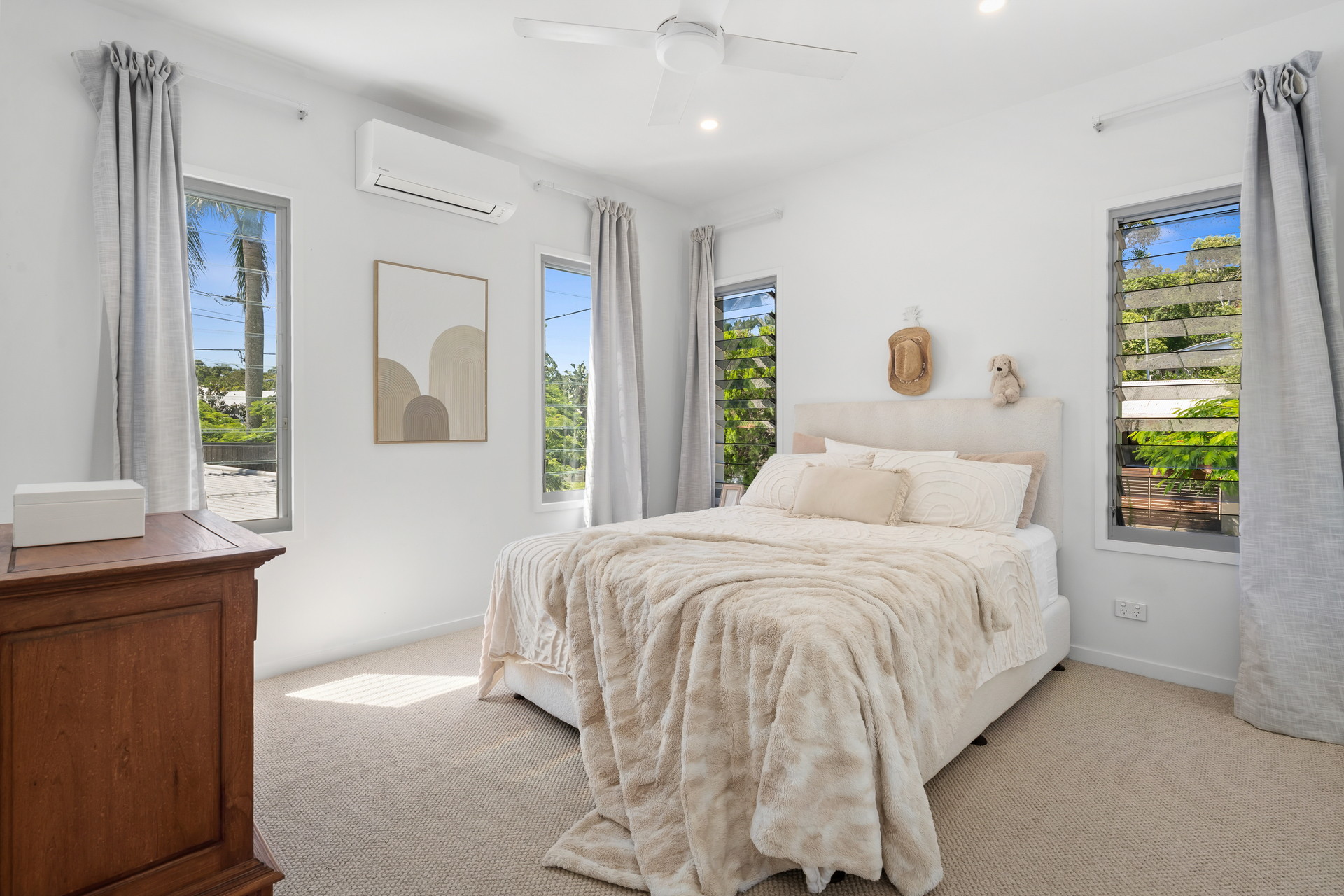 4-bedroom house at 4 DAVID STREET, Noosa Heads QLD 4567, Noosa, Queensland