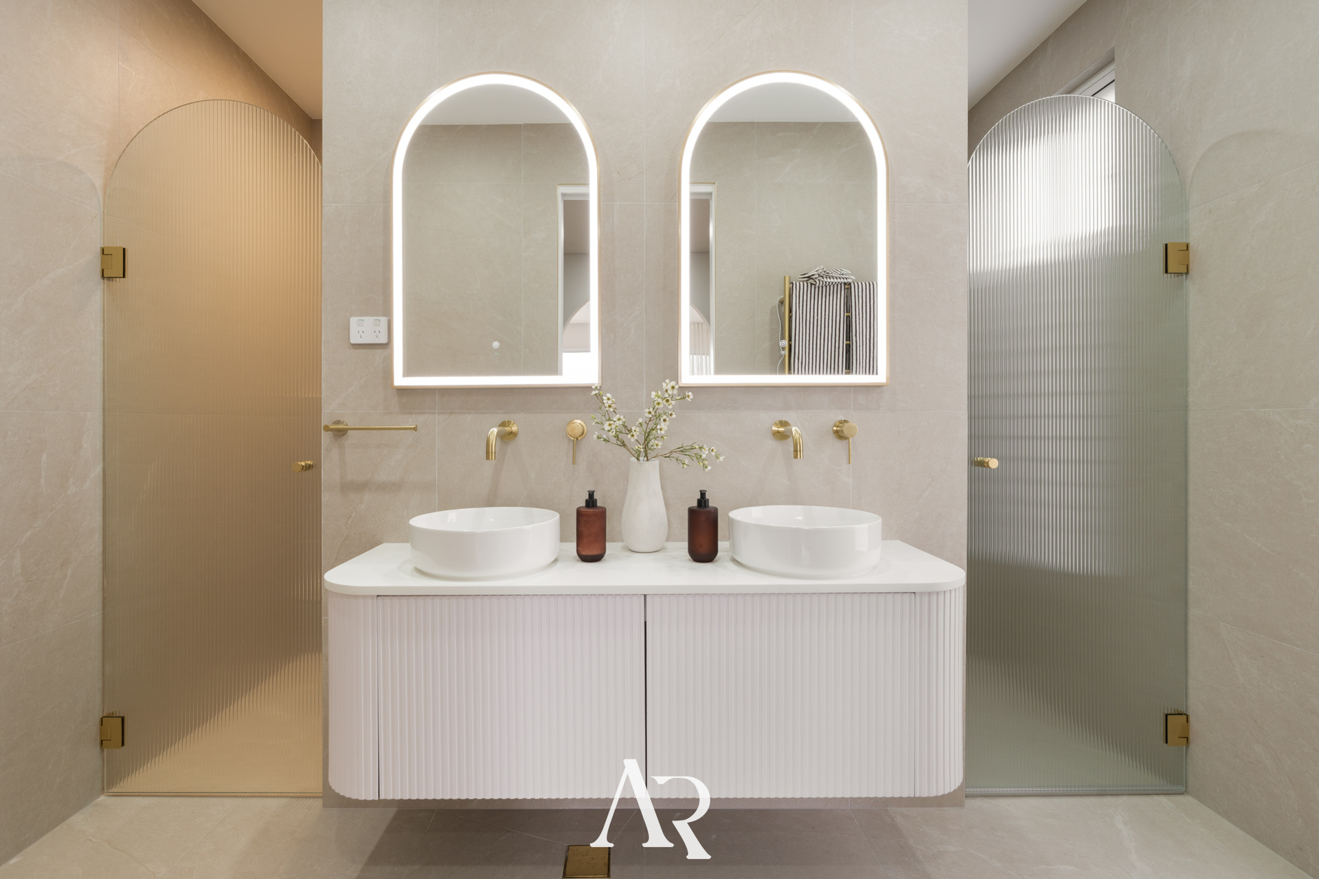 5-bedroom unit at 6A Eileen Street, Picnic Point, NSW 2213, Canterbury-Bankstown, New South Wales