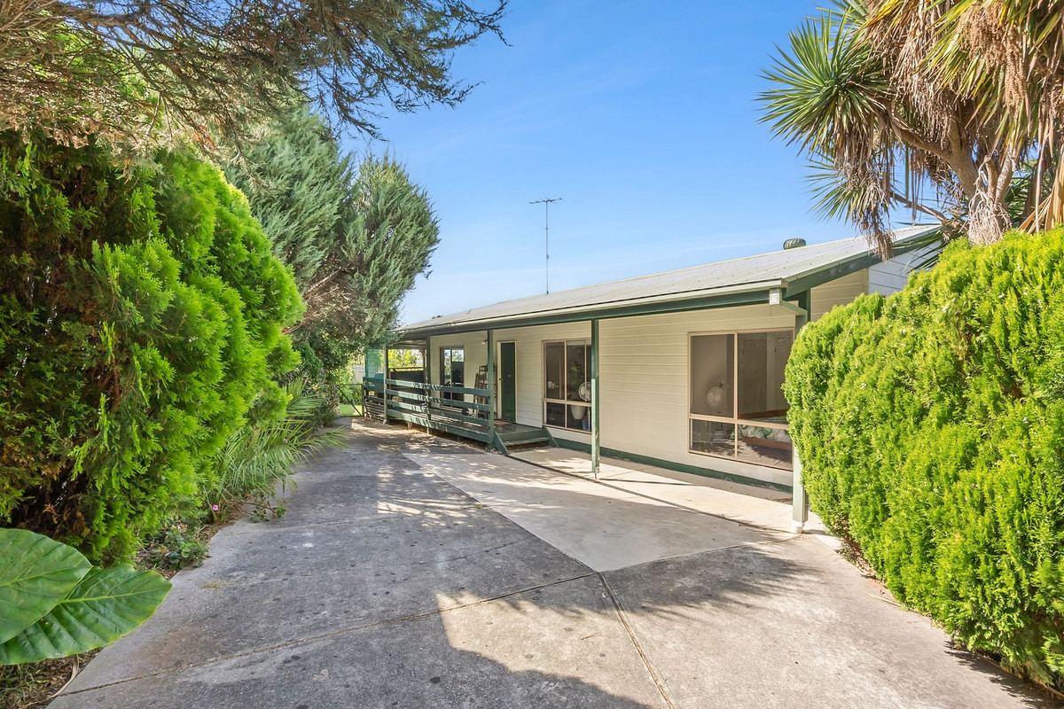 33 STRATHMORE DRIVE, Jan Juc VIC 3228 - Image 1