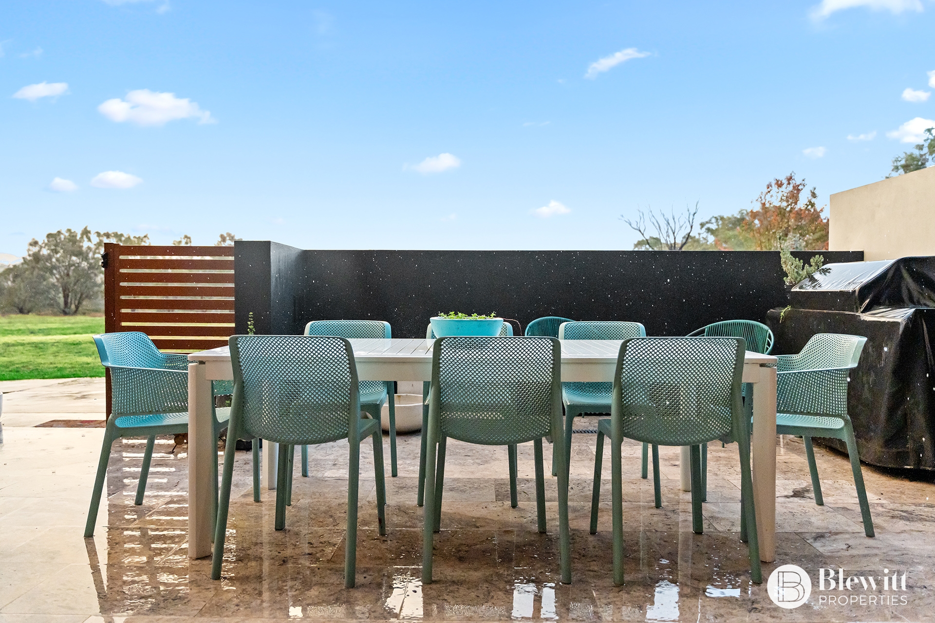 4-bedroom unit at UNIT 3 AVANI 1 ROWLAND REES CRESCENT, Greenway ACT 2900, Unincorporated Act, Australian Capital Territory