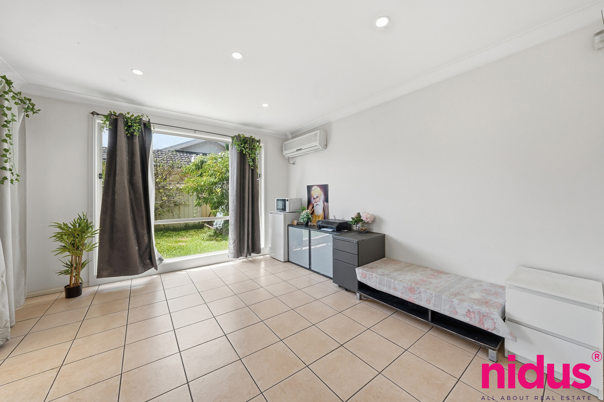 3-bedroom unit at 2/23 Shaughnessy Street, Oakhurst, NSW 2761, Blacktown, New South Wales