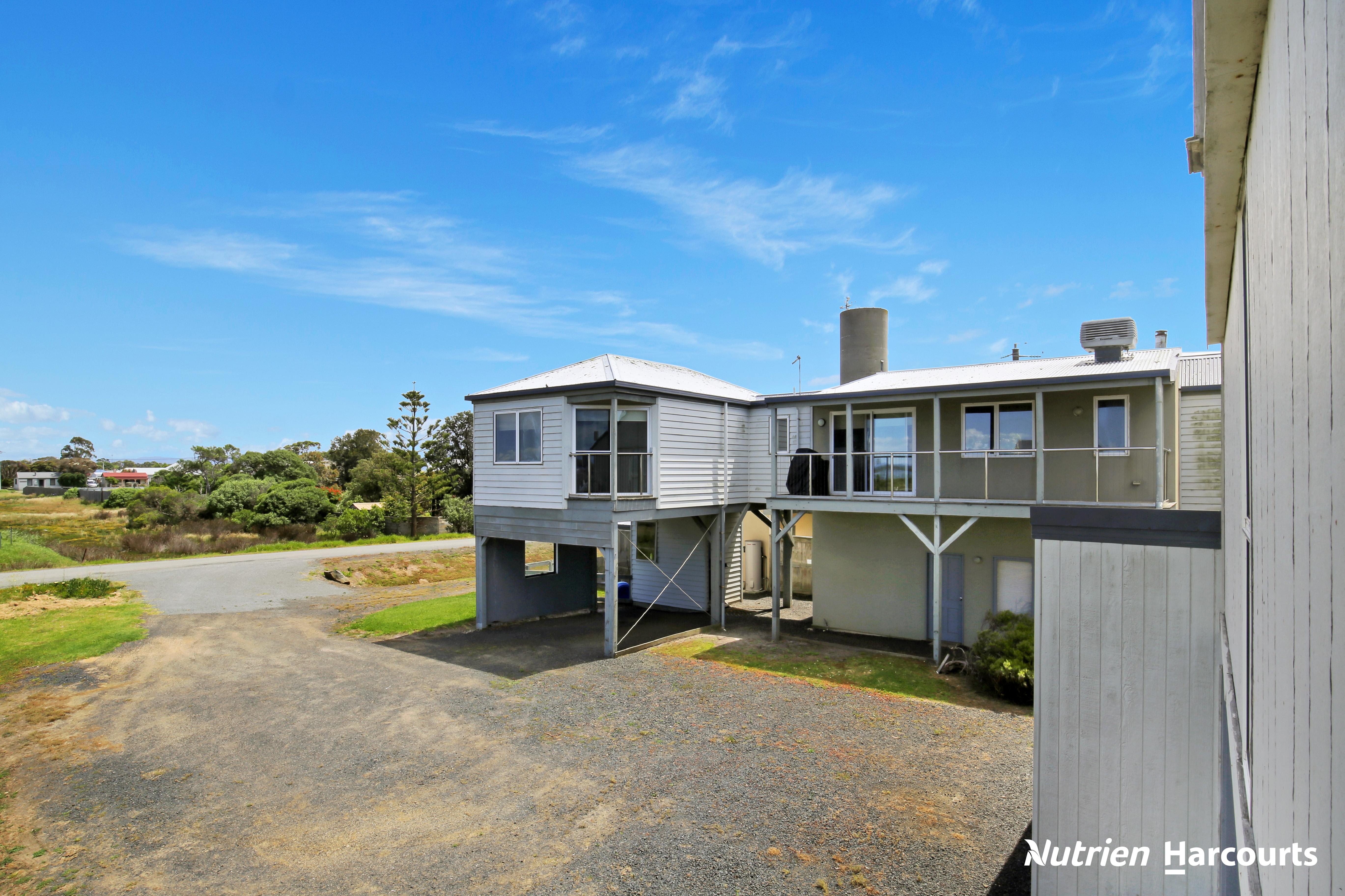 8-bedroom house at 19 Wharf Street, Port Albert, VIC 3971, Wellington, Victoria