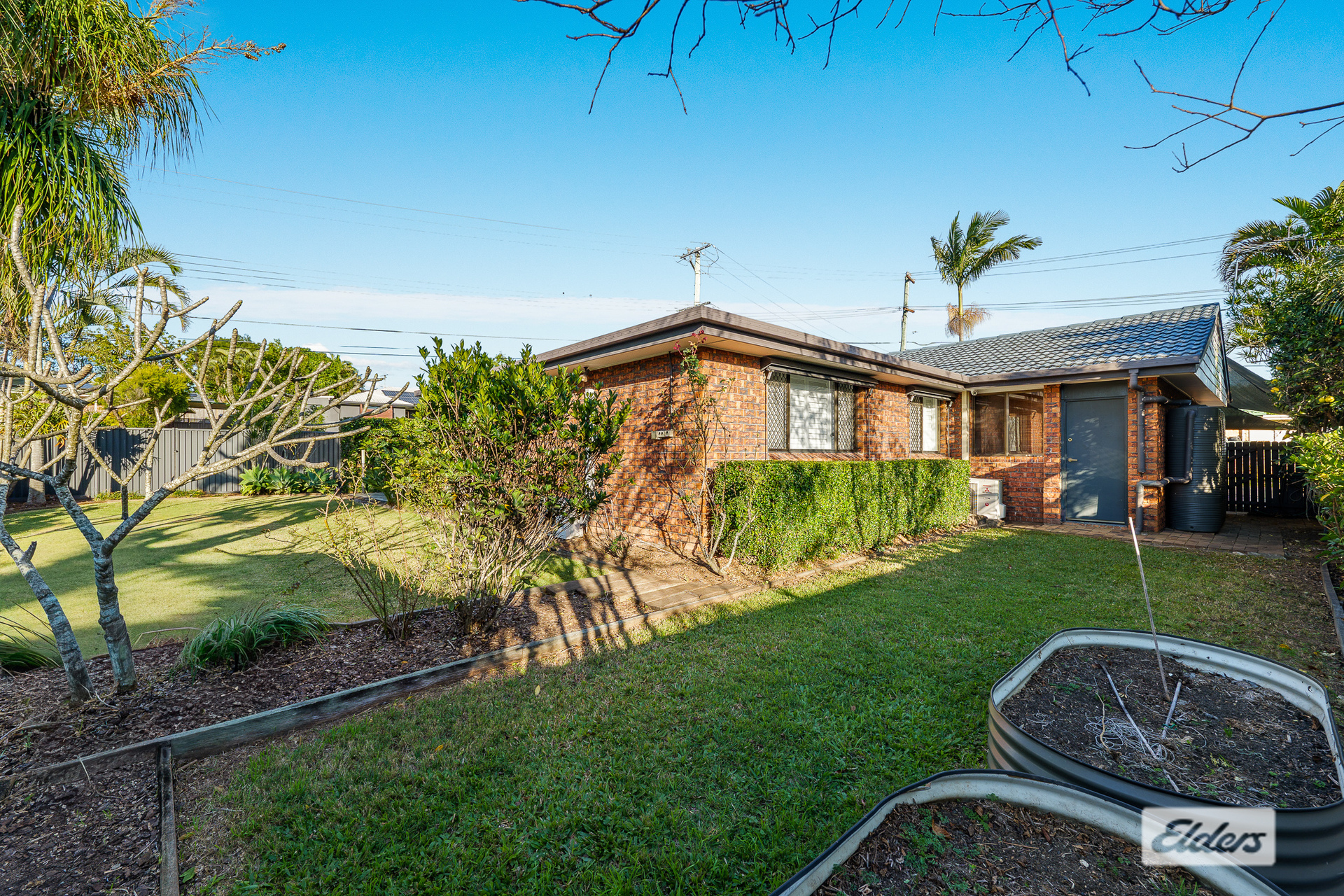3-bedroom house at 92 Springfield Crescent, Daisy Hill QLD 4127, Logan, Queensland