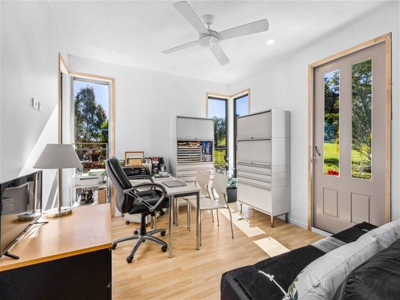 27 Silkwood Court, Glenore Grove, QLD 4342 - Image 8