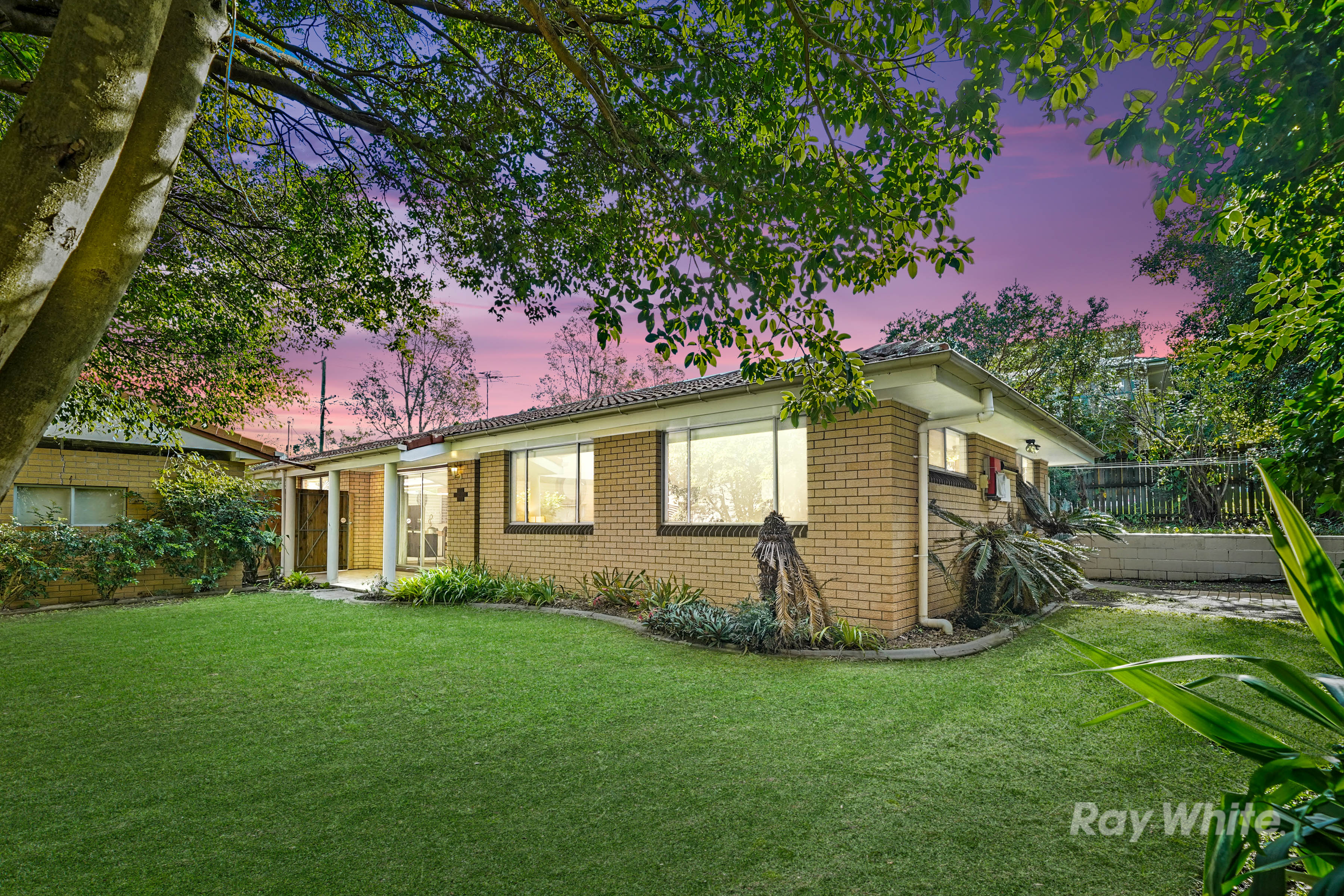 27 Veronica Avenue, Daisy Hill, QLD 4127 - Image 3