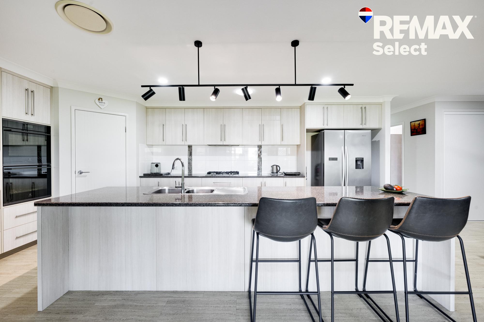 67 Companion Way, Bucasia, QLD 4750 - Image 4