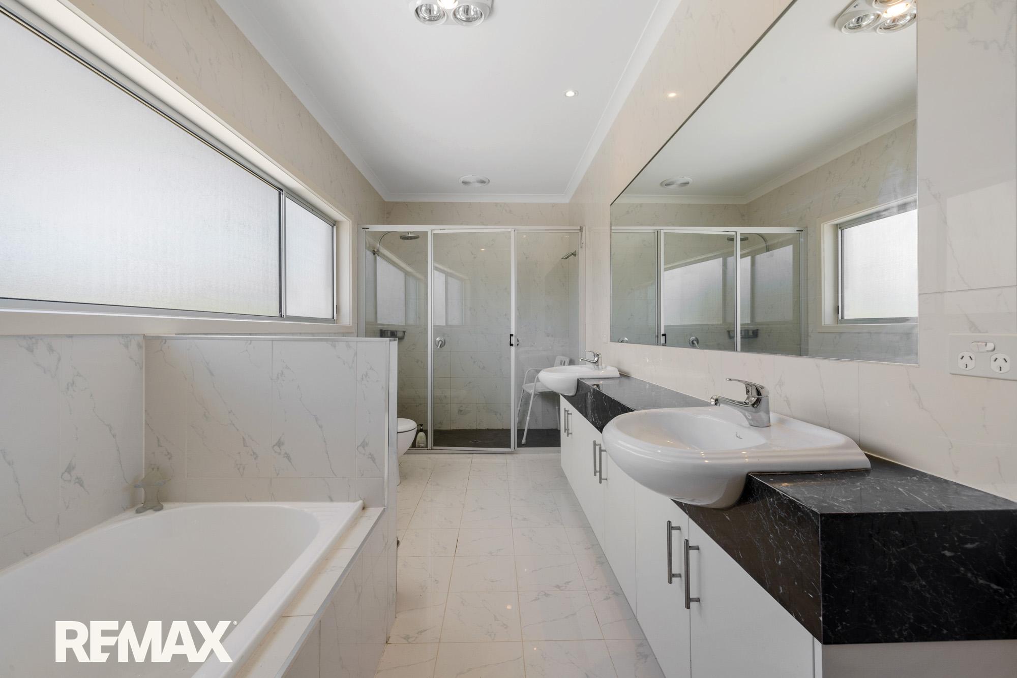 34 Tambo Boulevard, Metung, VIC 3904 - Image 1