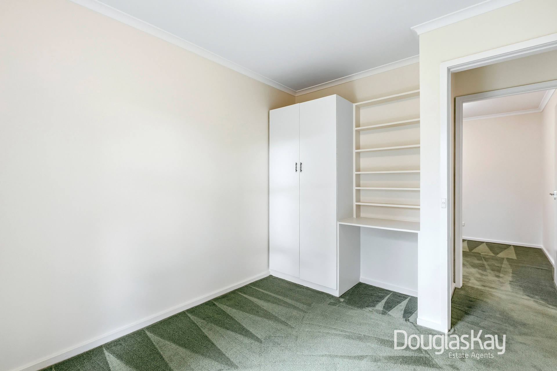 11 BUCKINGHAM CRESCENT, Sunshine West VIC 3020 - Image 10