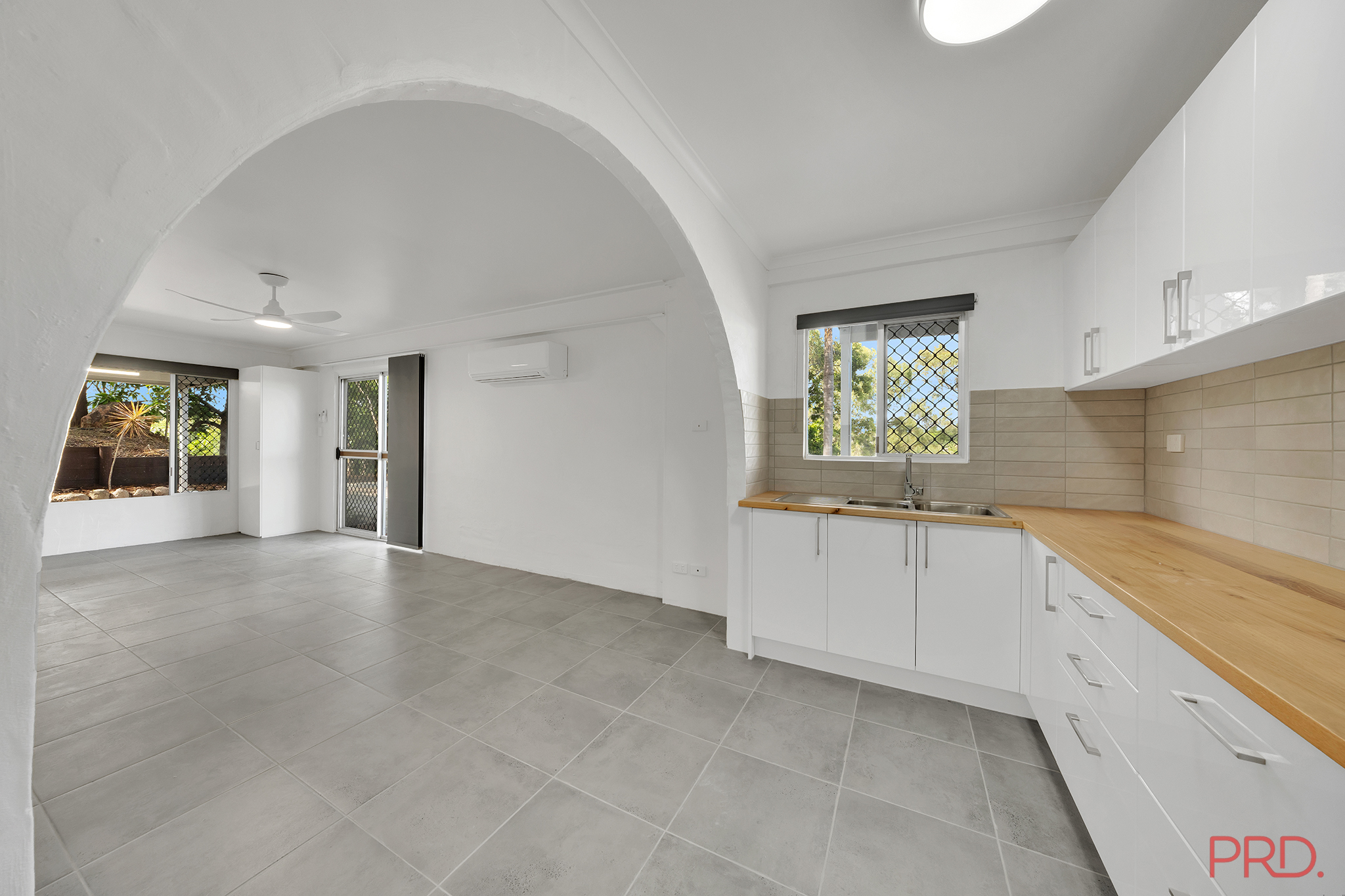 163 PHILIP STREET, West Gladstone QLD 4680 - Image 9