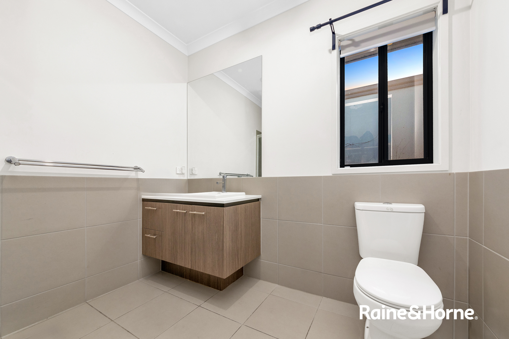 3-bedroom house at 13 Heathland Circuit, Cranbourne East, VIC 3977, Casey, Victoria