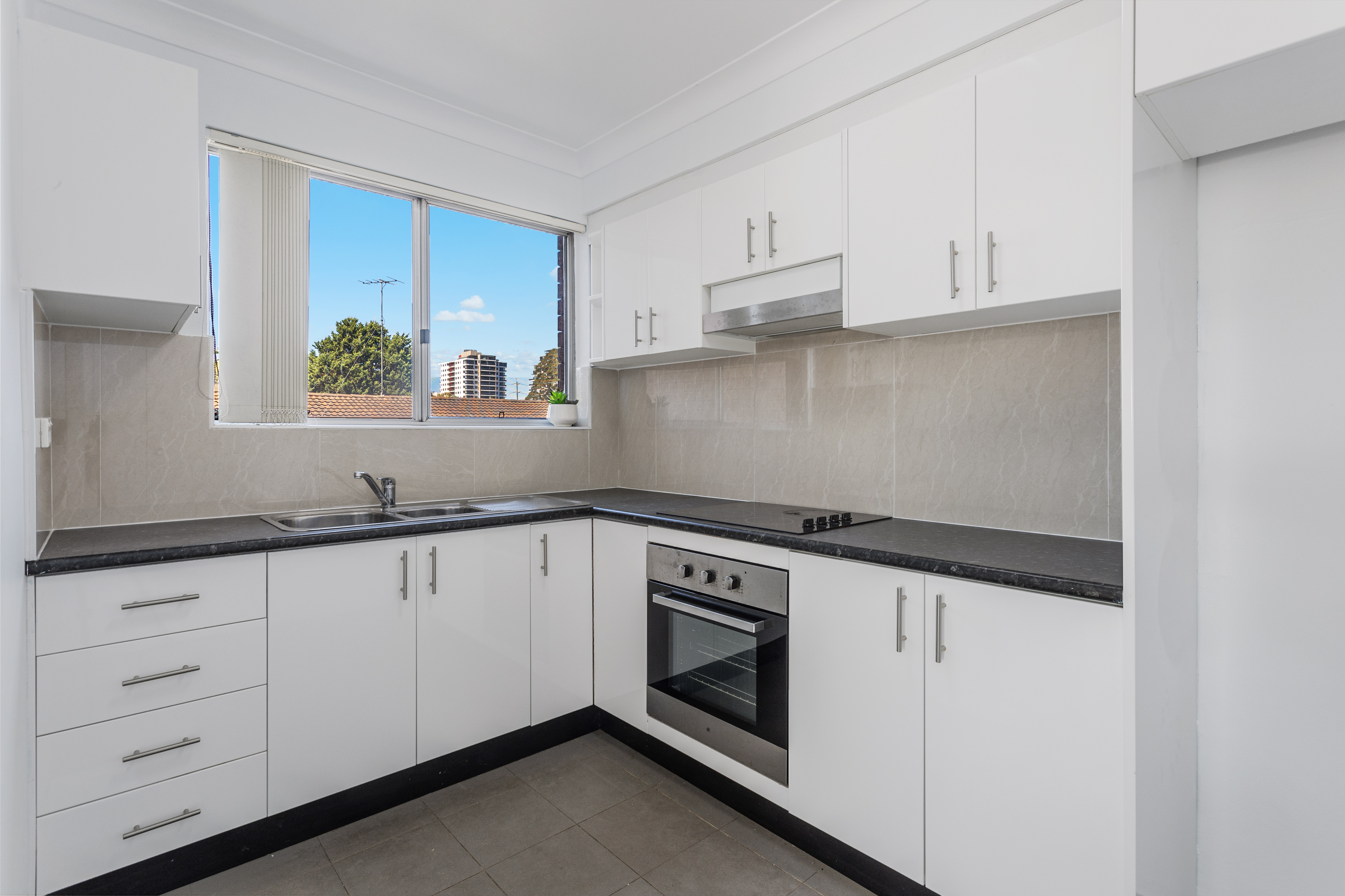 7/83-87 Albert Street, Hornsby, NSW 2077 - Image 1