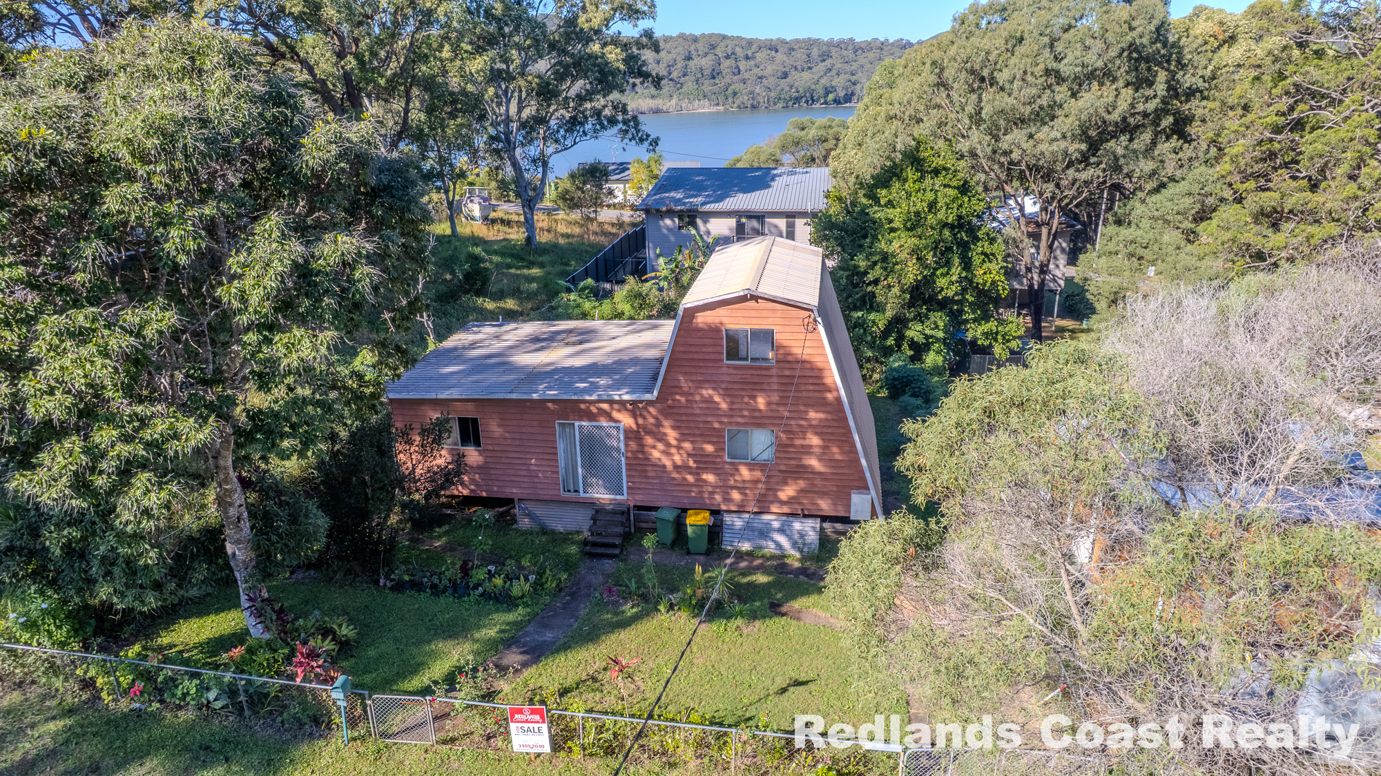 10 Flinders Street, Russell Island QLD 4184 - Image 1