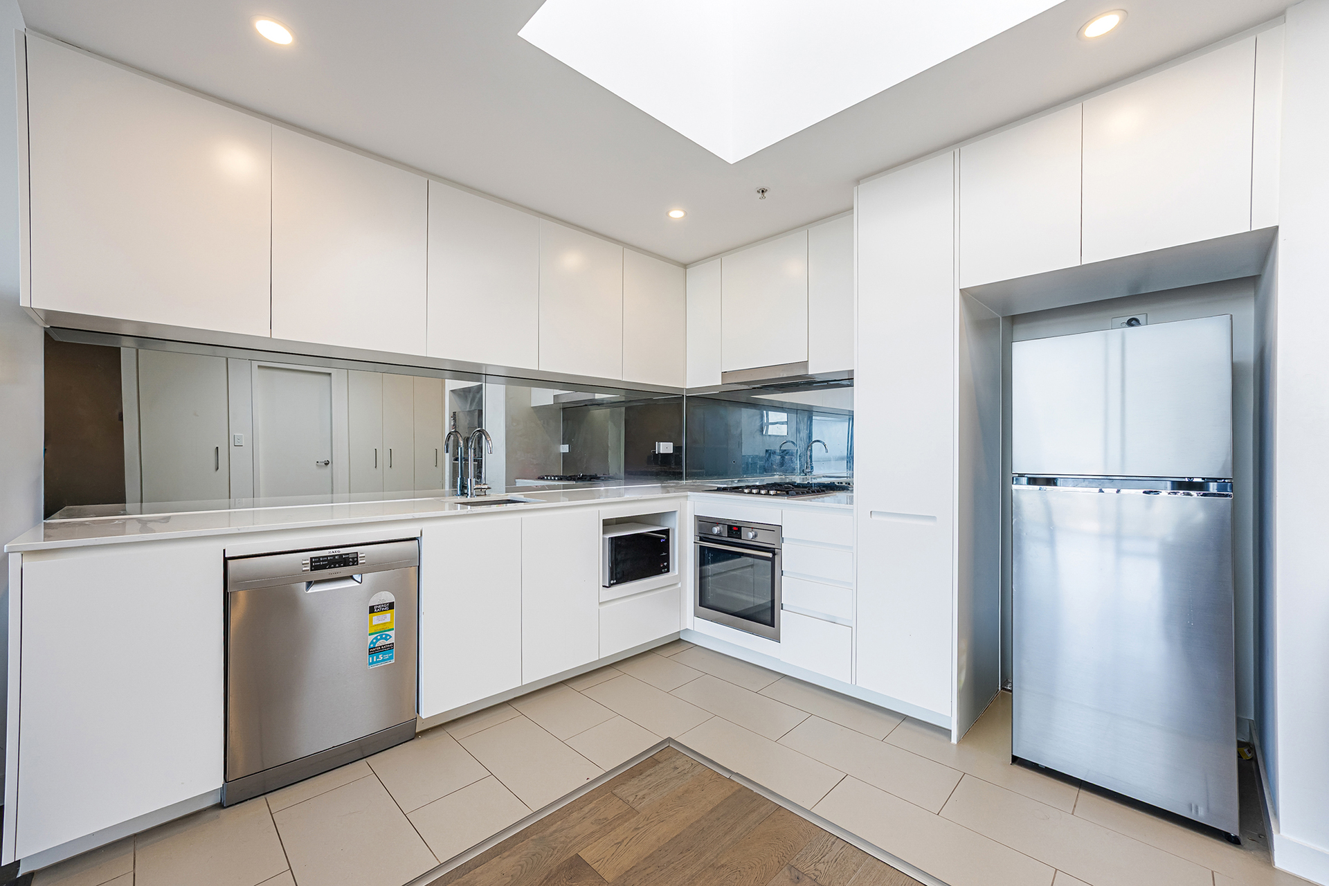 1514/25 Treacy Street, Hurstville, NSW 2220 - Image 6