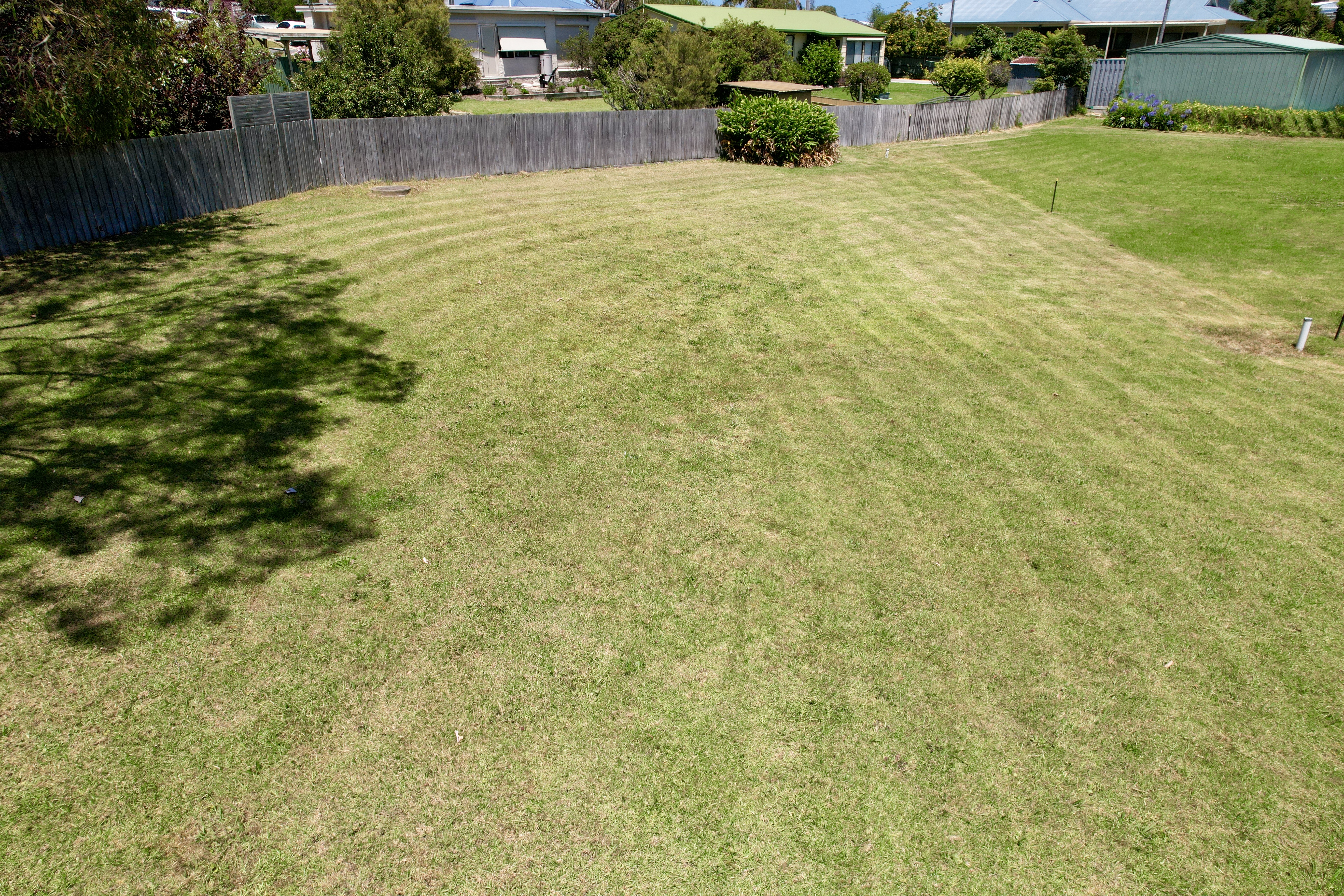 4 Northrope Road, Lakes Entrance, Vic, 3909 - Image 3