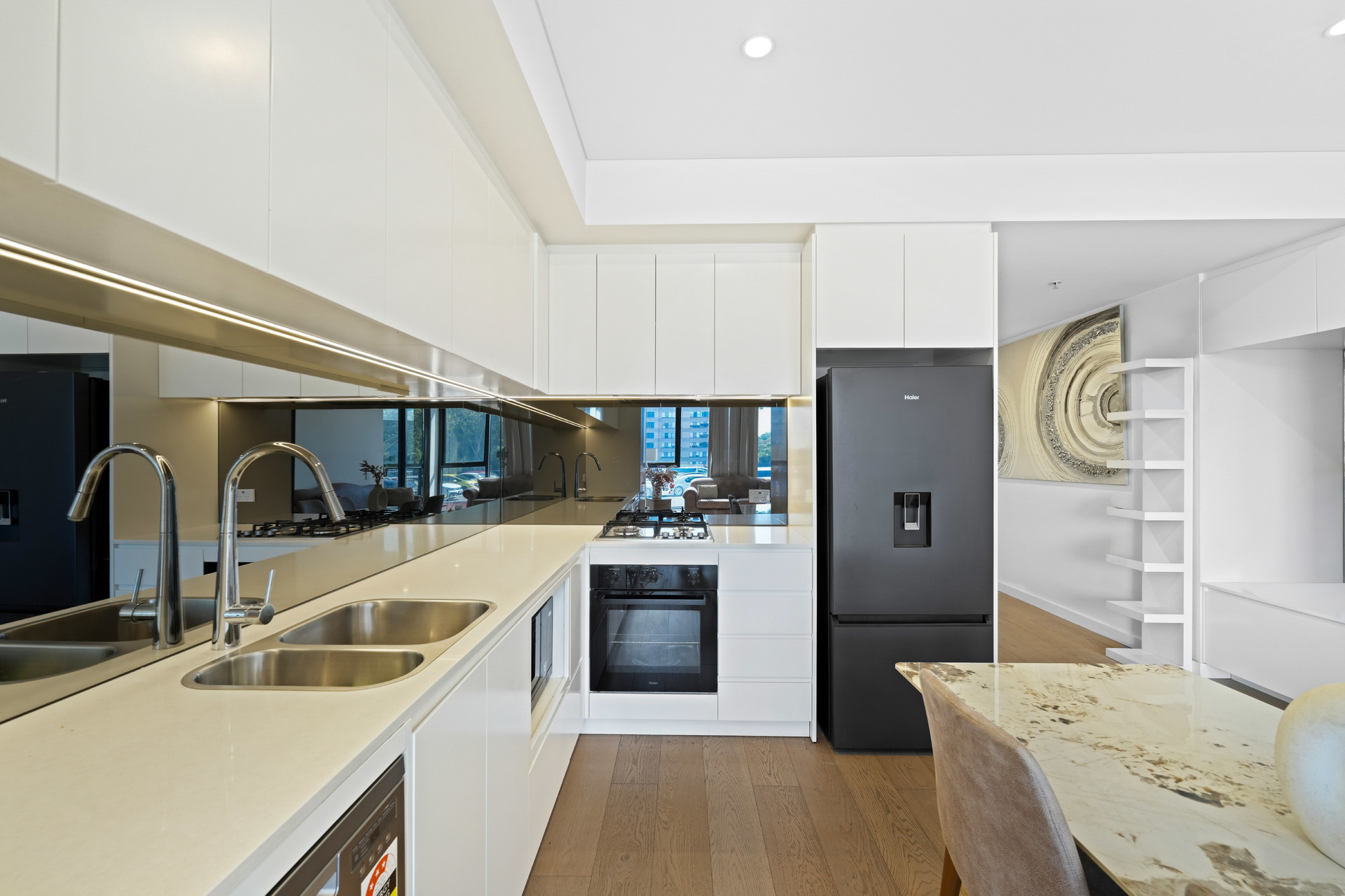 306/25 Meredith Street, Bankstown, Nsw, 2200 - Image 4