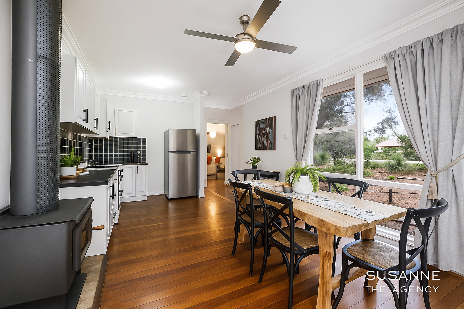 190 Grove Road, Lesmurdie, WA 6076 - Image 3